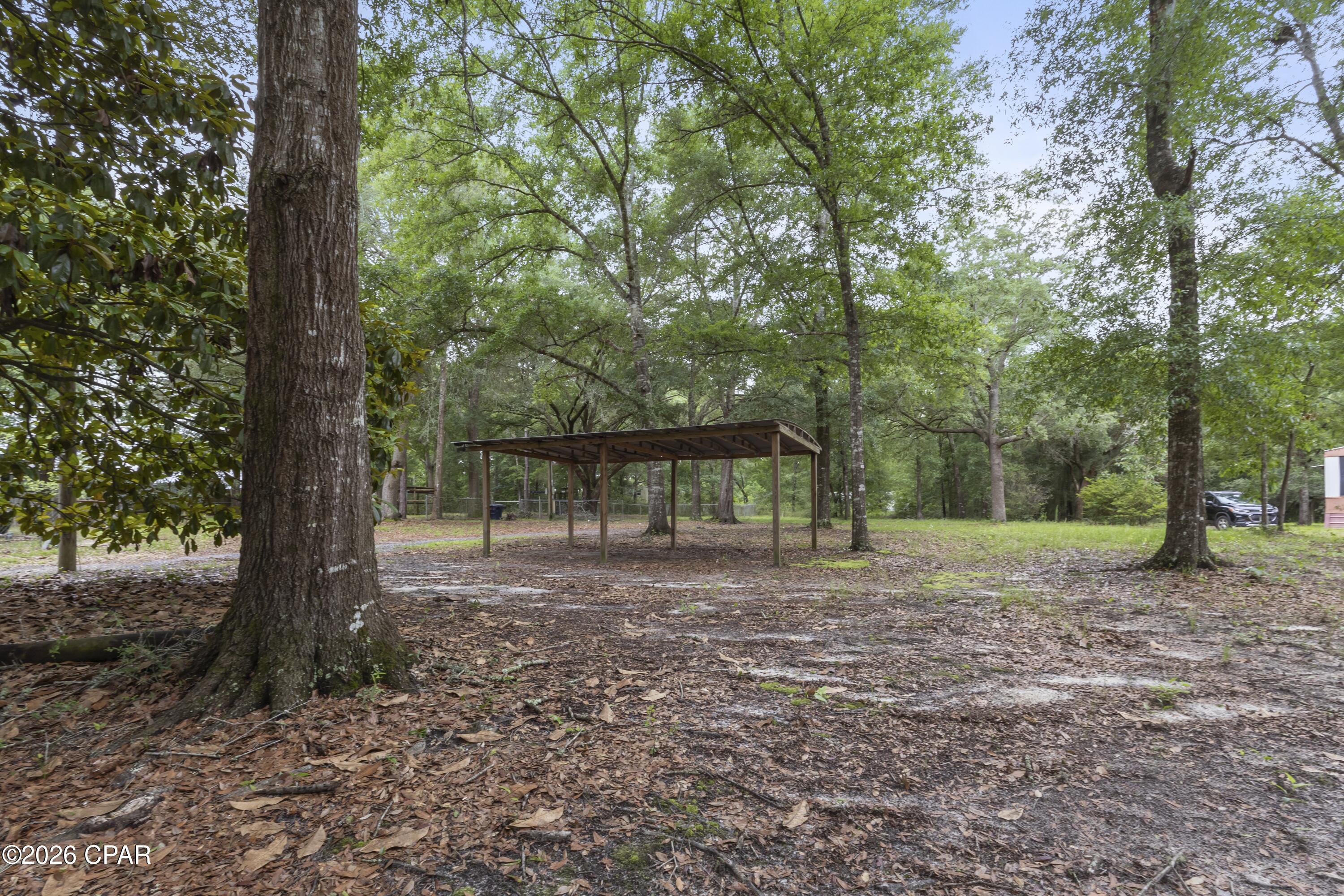 63 Cherokee Circle Defuniak Springs FL 32433