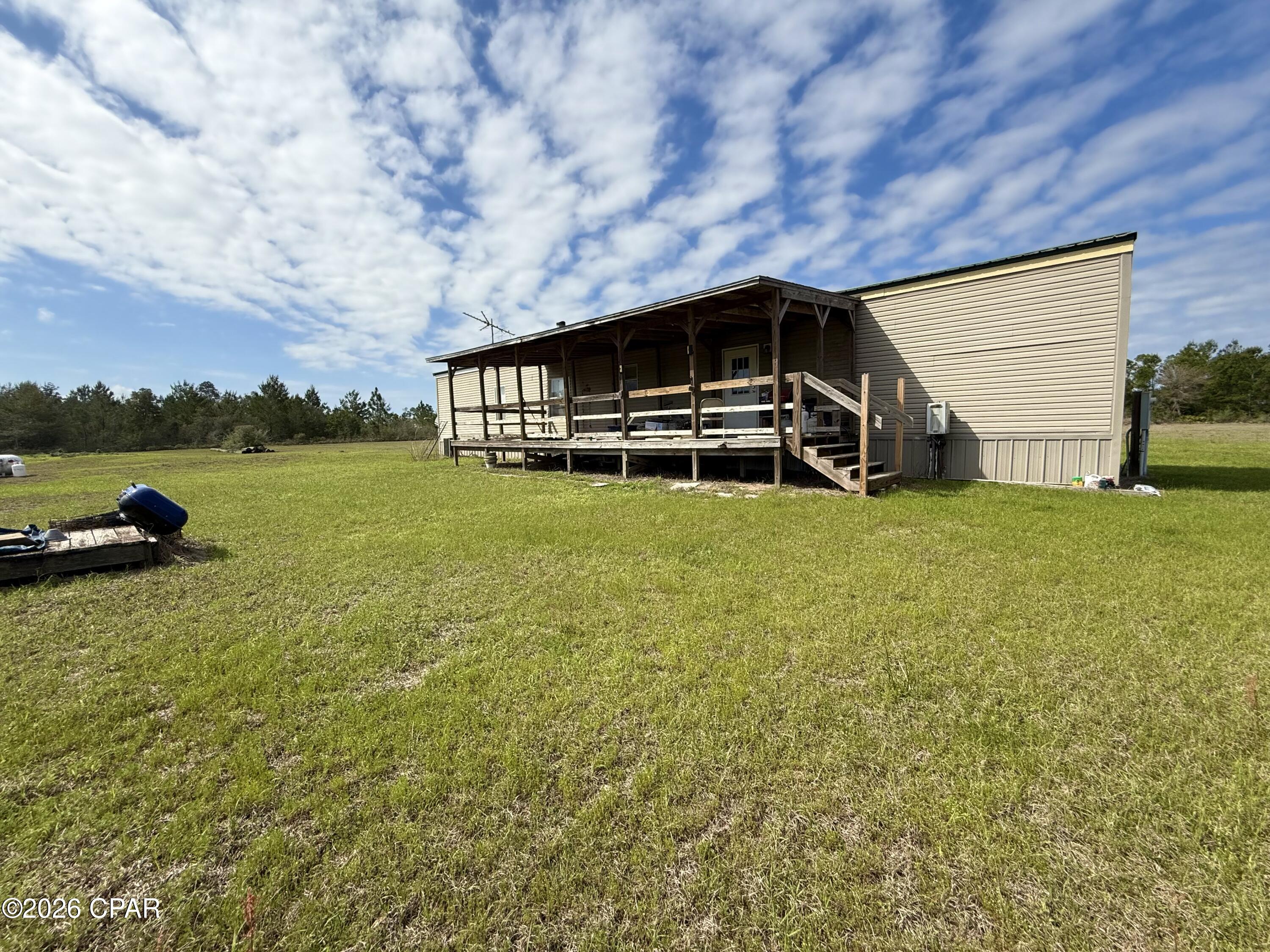 22985 NW Lamont Road Fountain FL 32438