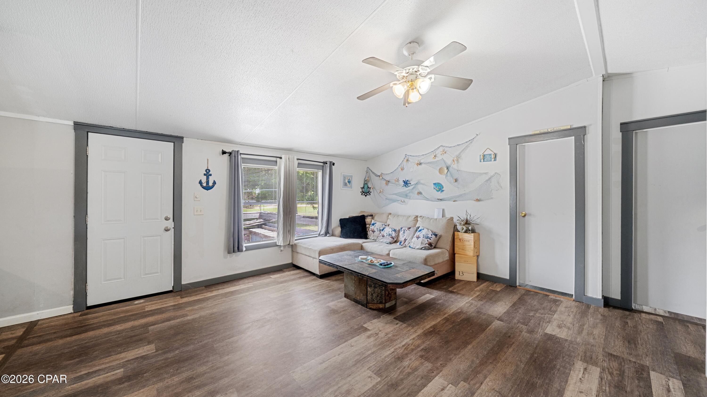 14113 Helms Street Vernon FL 32462