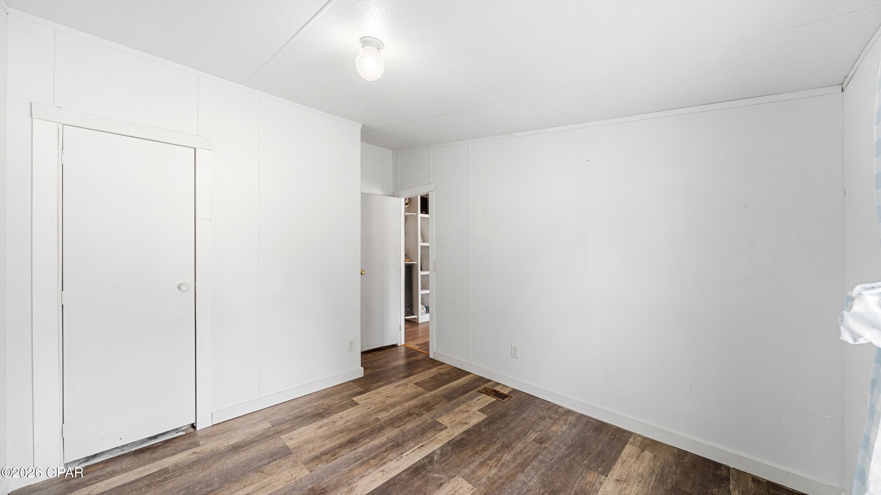 14113 Helms Street Vernon FL 32462