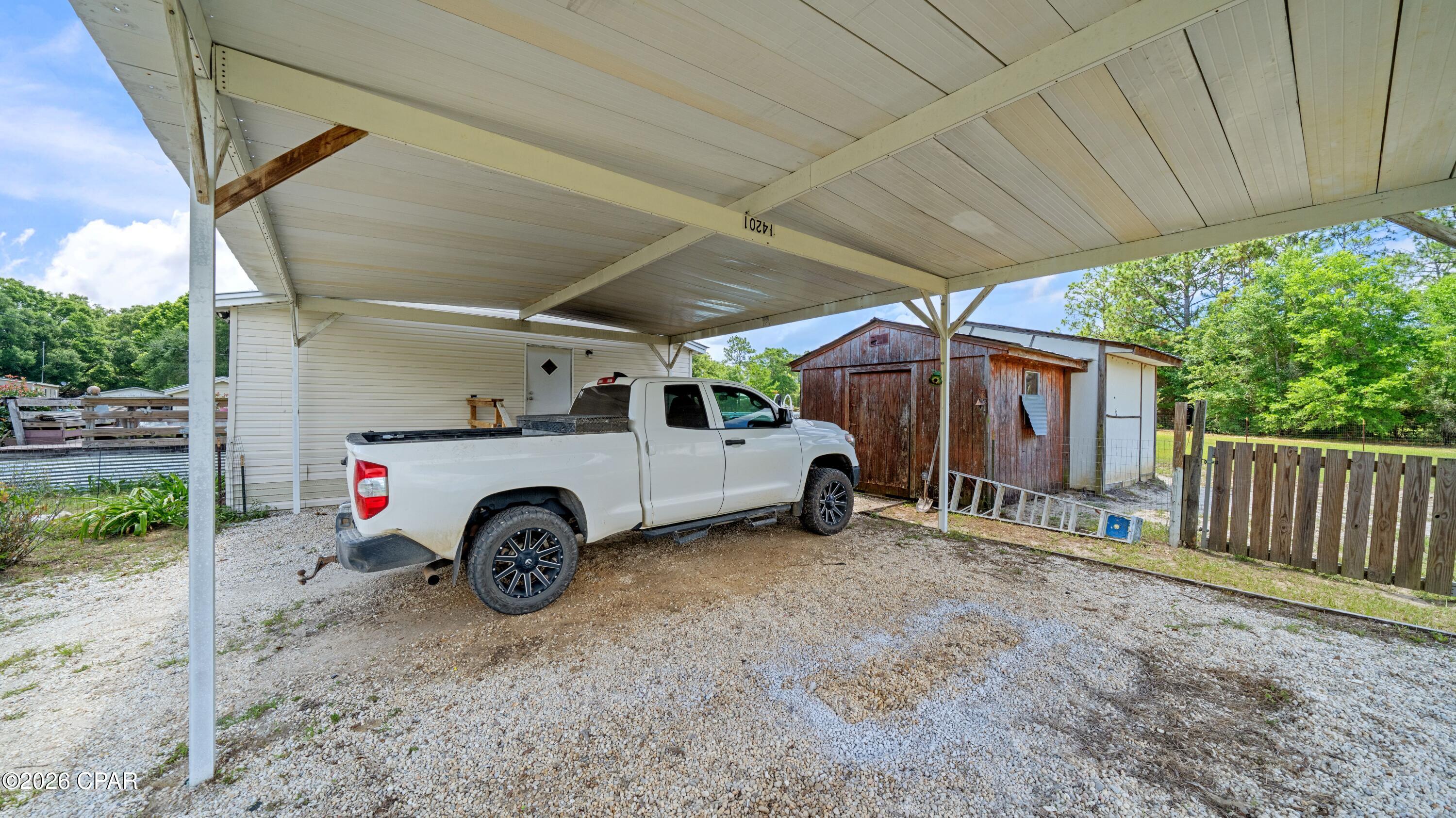 14113 Helms Street Vernon FL 32462