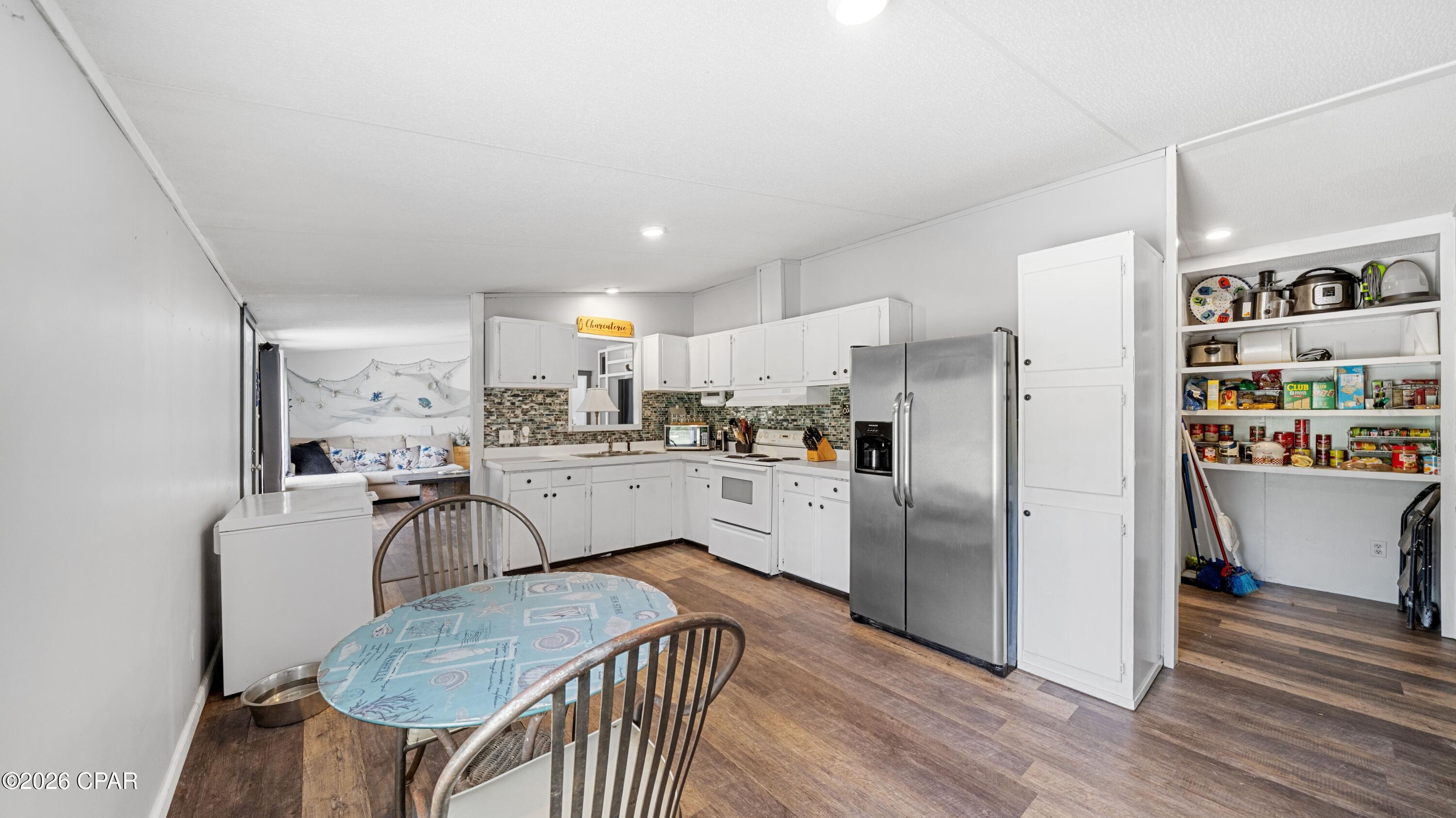 14113 Helms Street Vernon FL 32462