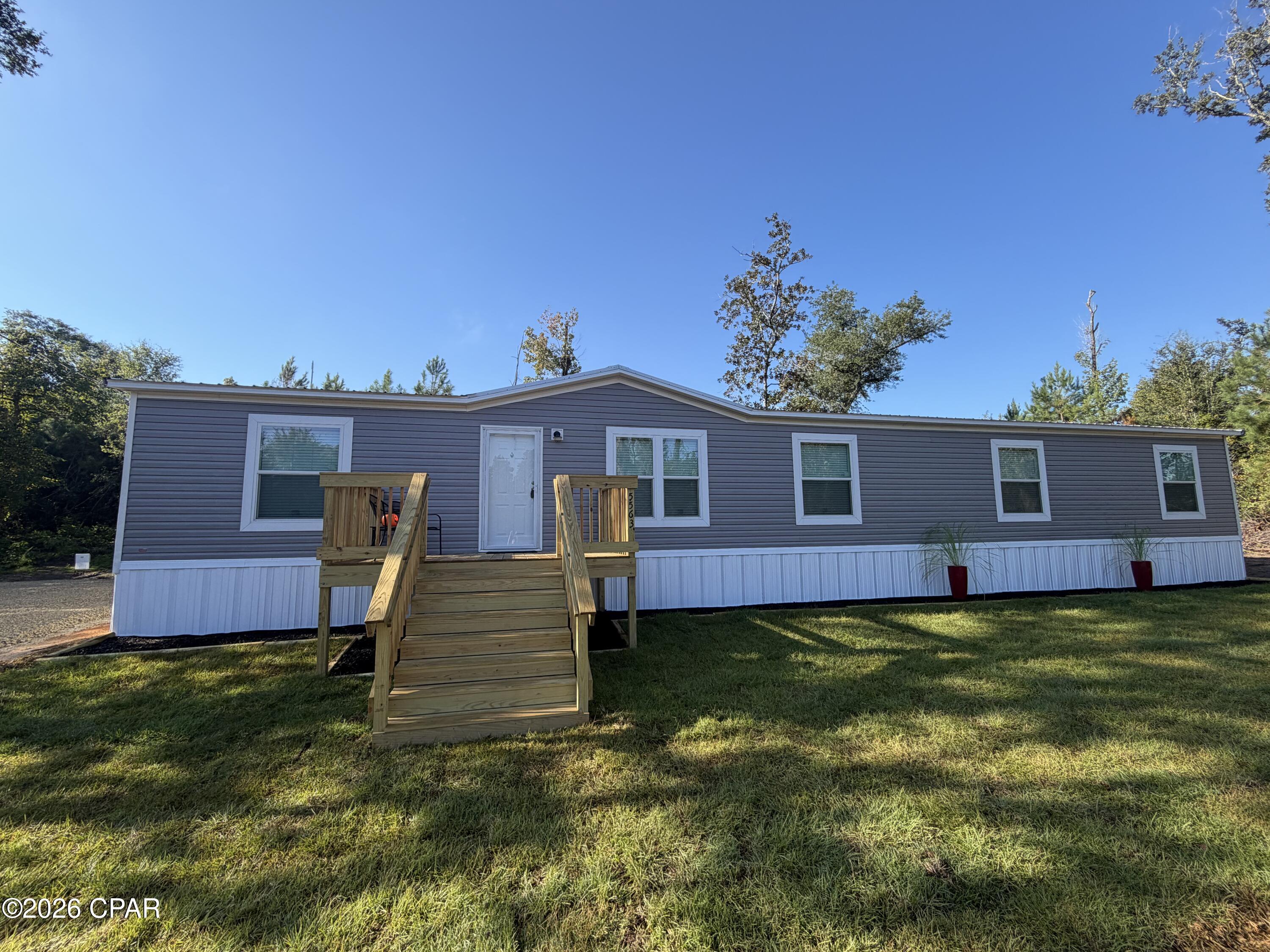 5563 Us-90 Marianna FL 32446