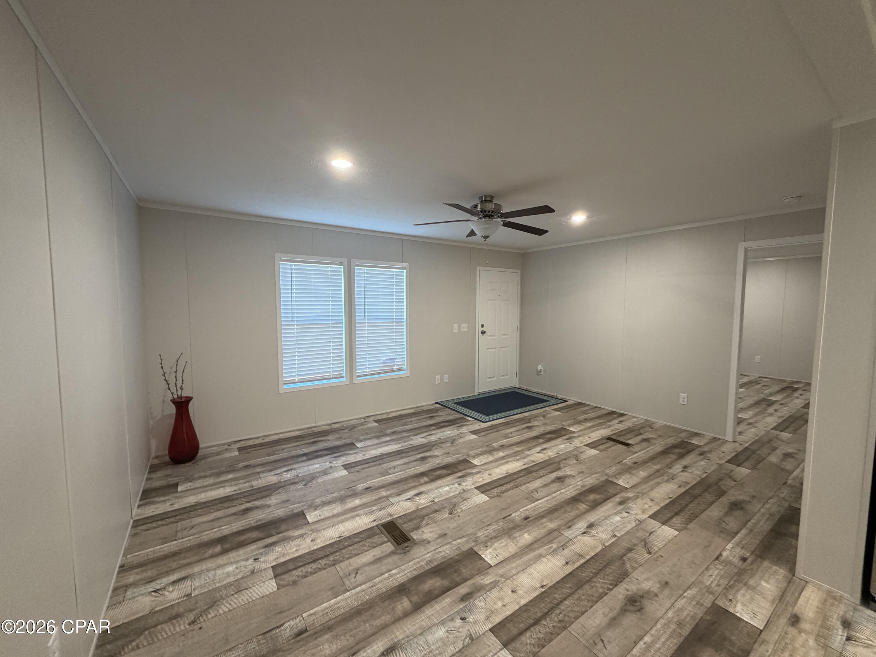5563 Us-90 Marianna FL 32446