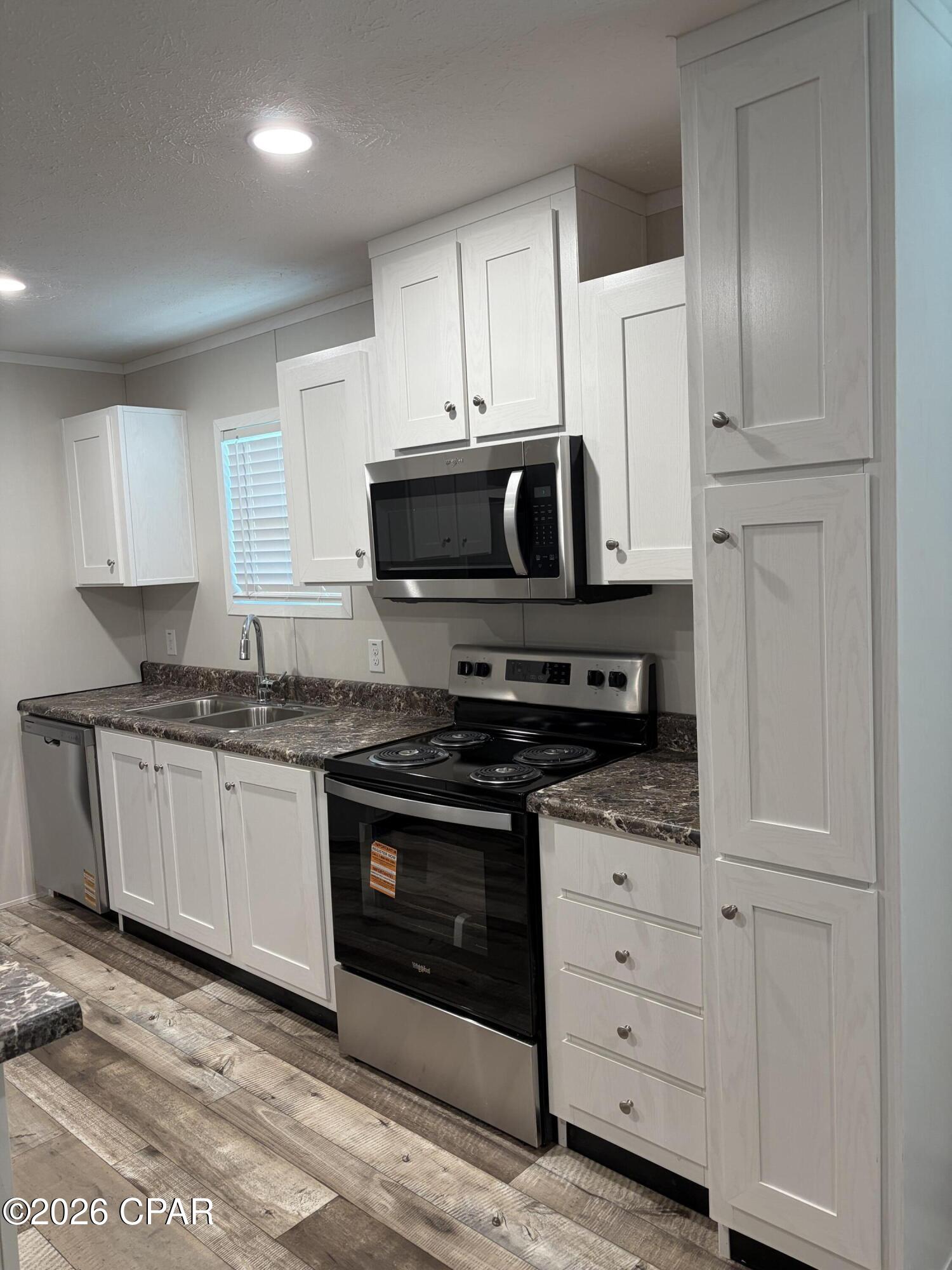 5563 Us-90 Marianna FL 32446