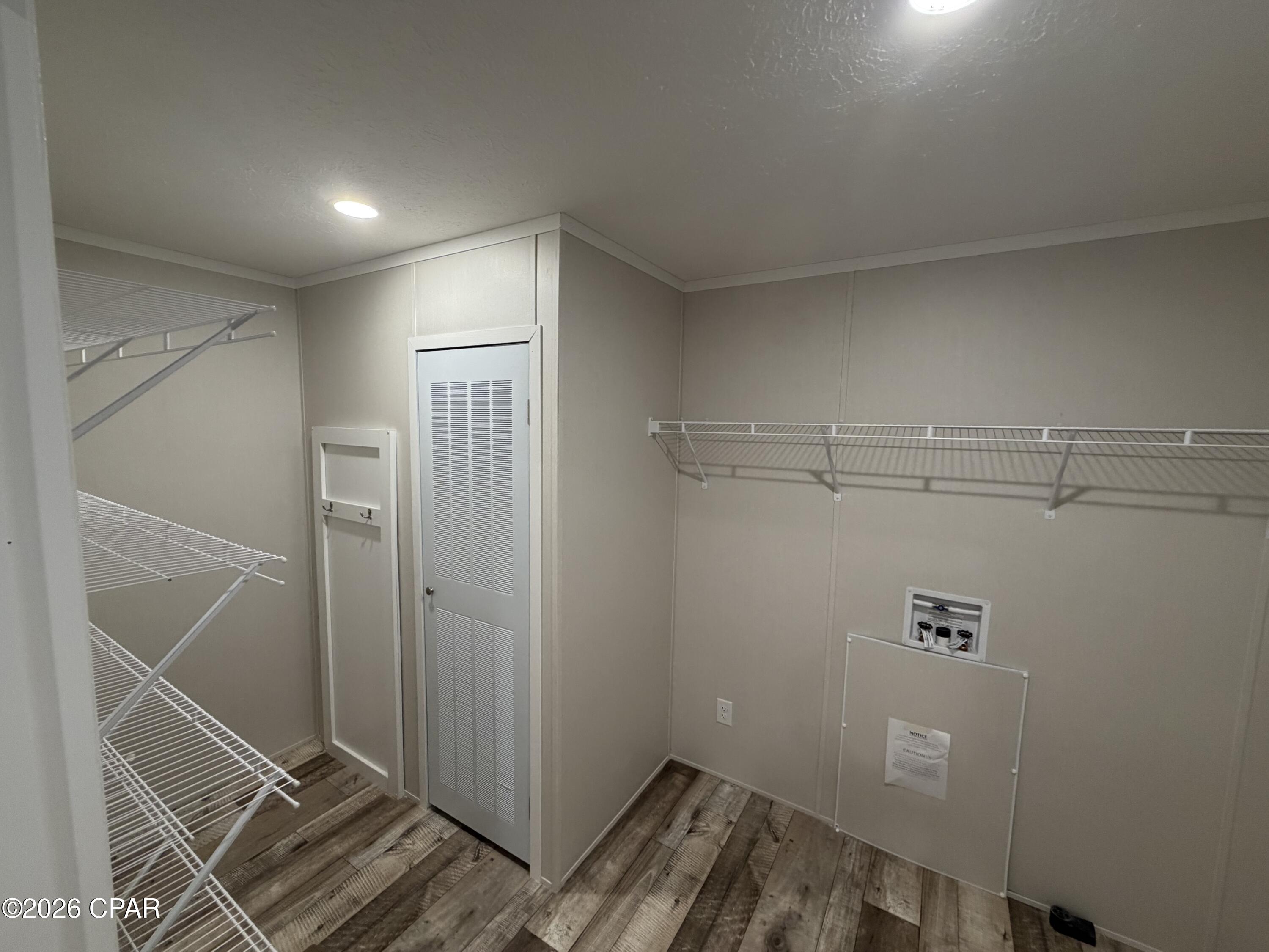 5563 Us-90 Marianna FL 32446