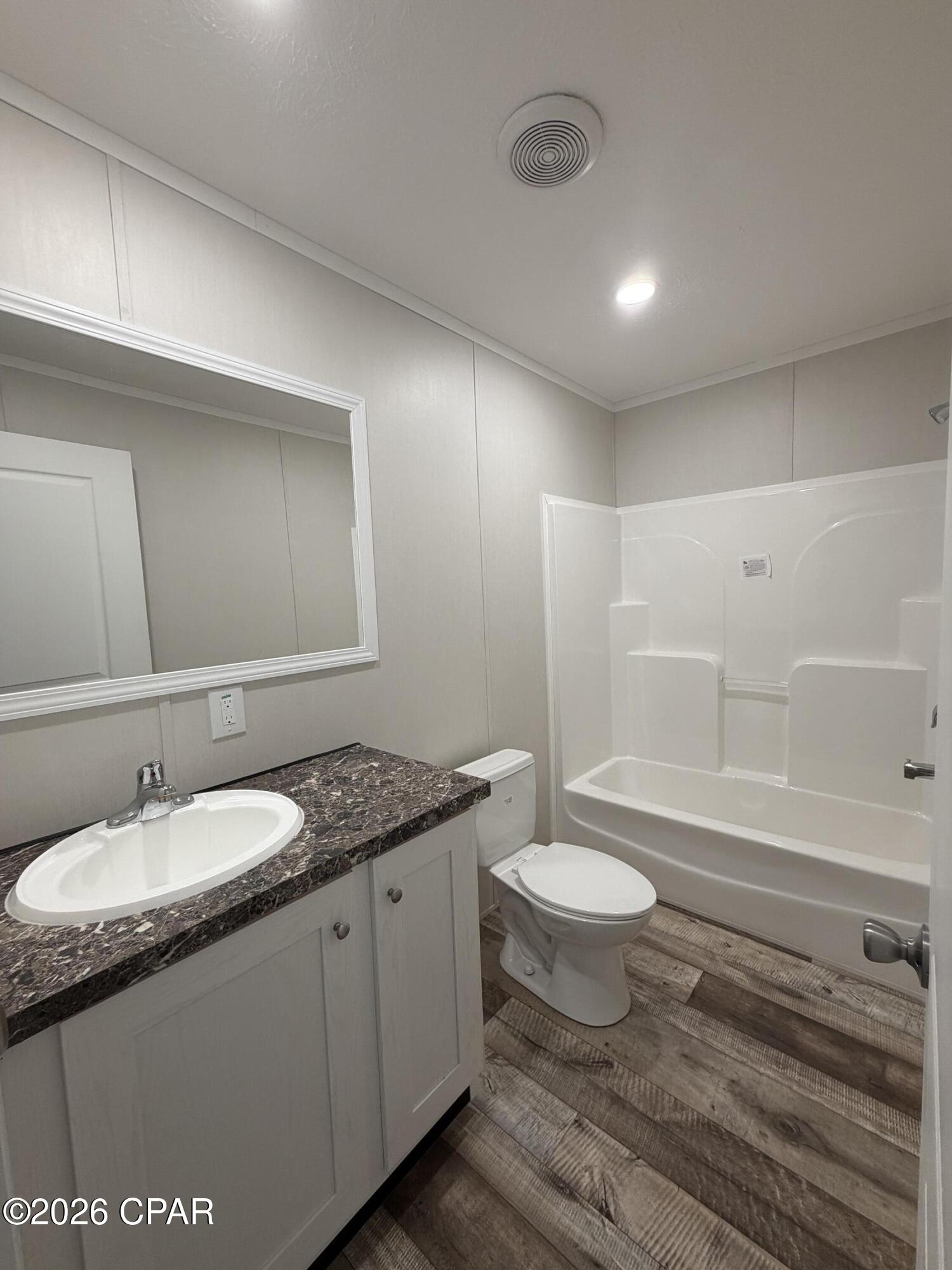 5563 Us-90 Marianna FL 32446