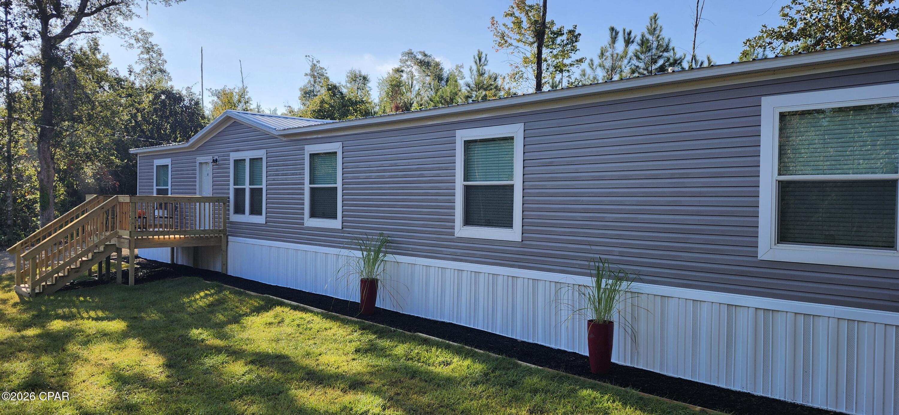 5563 Us-90 Marianna FL 32446