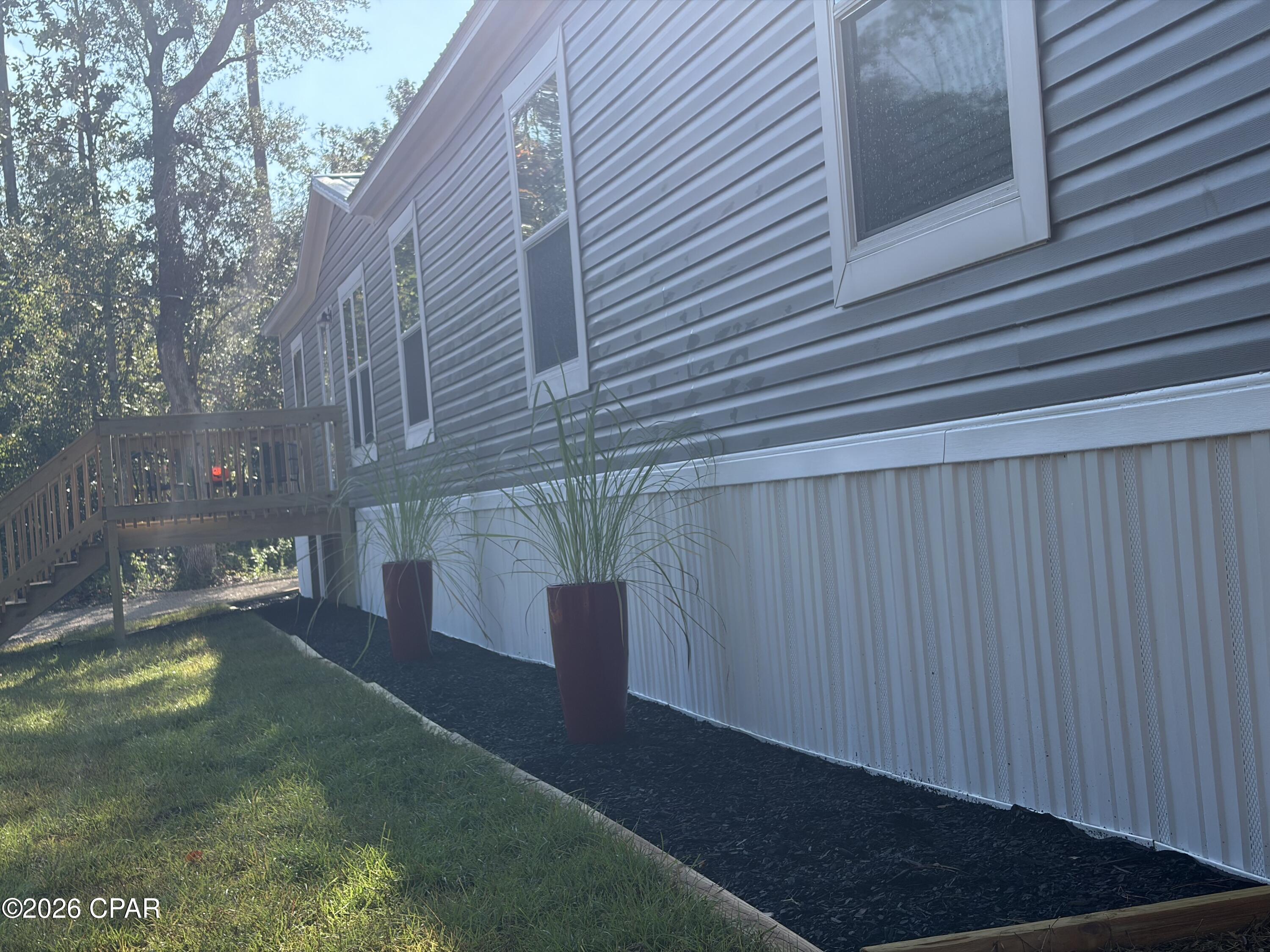 5563 Us-90 Marianna FL 32446