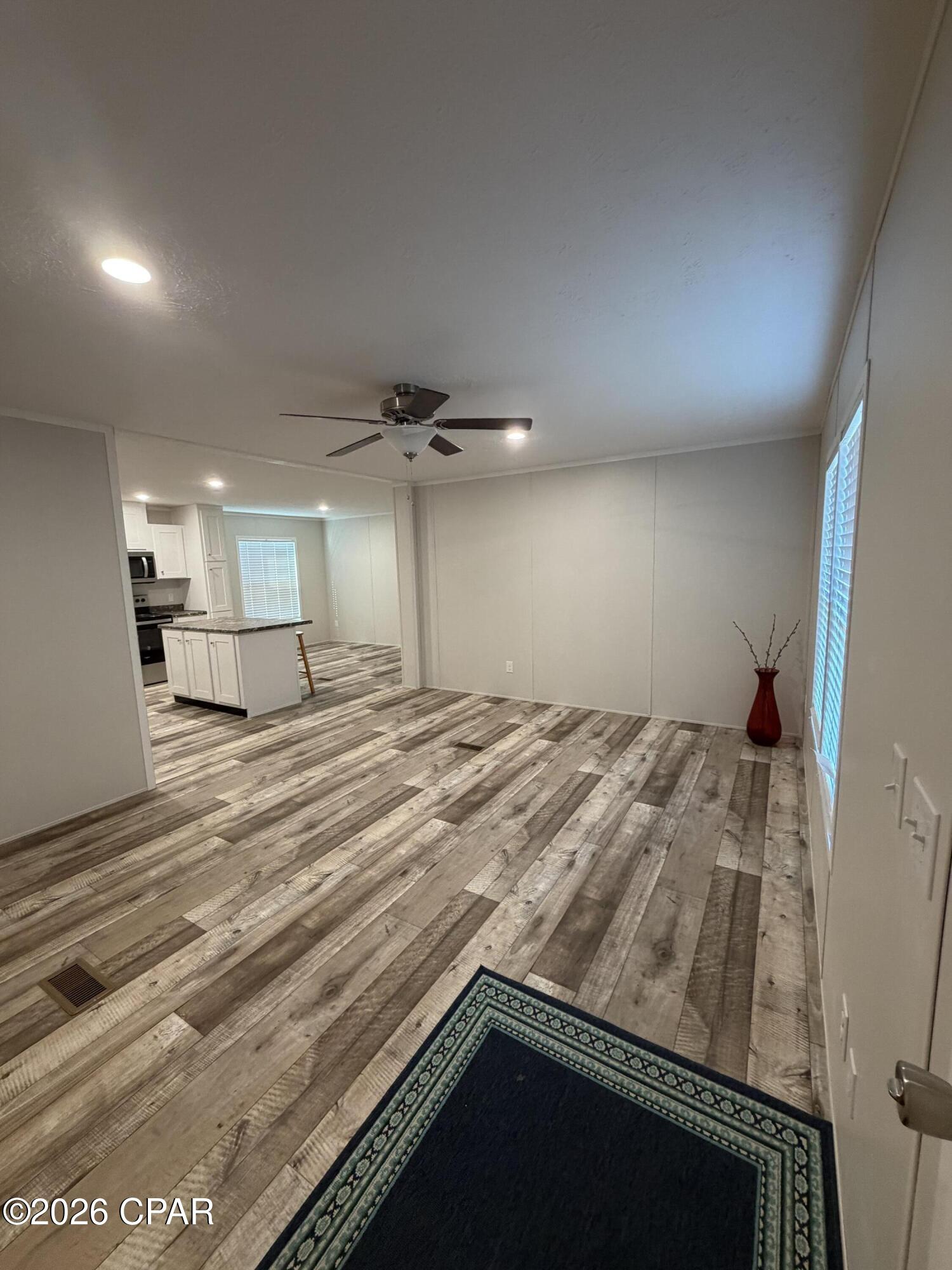 5563 Us-90 Marianna FL 32446