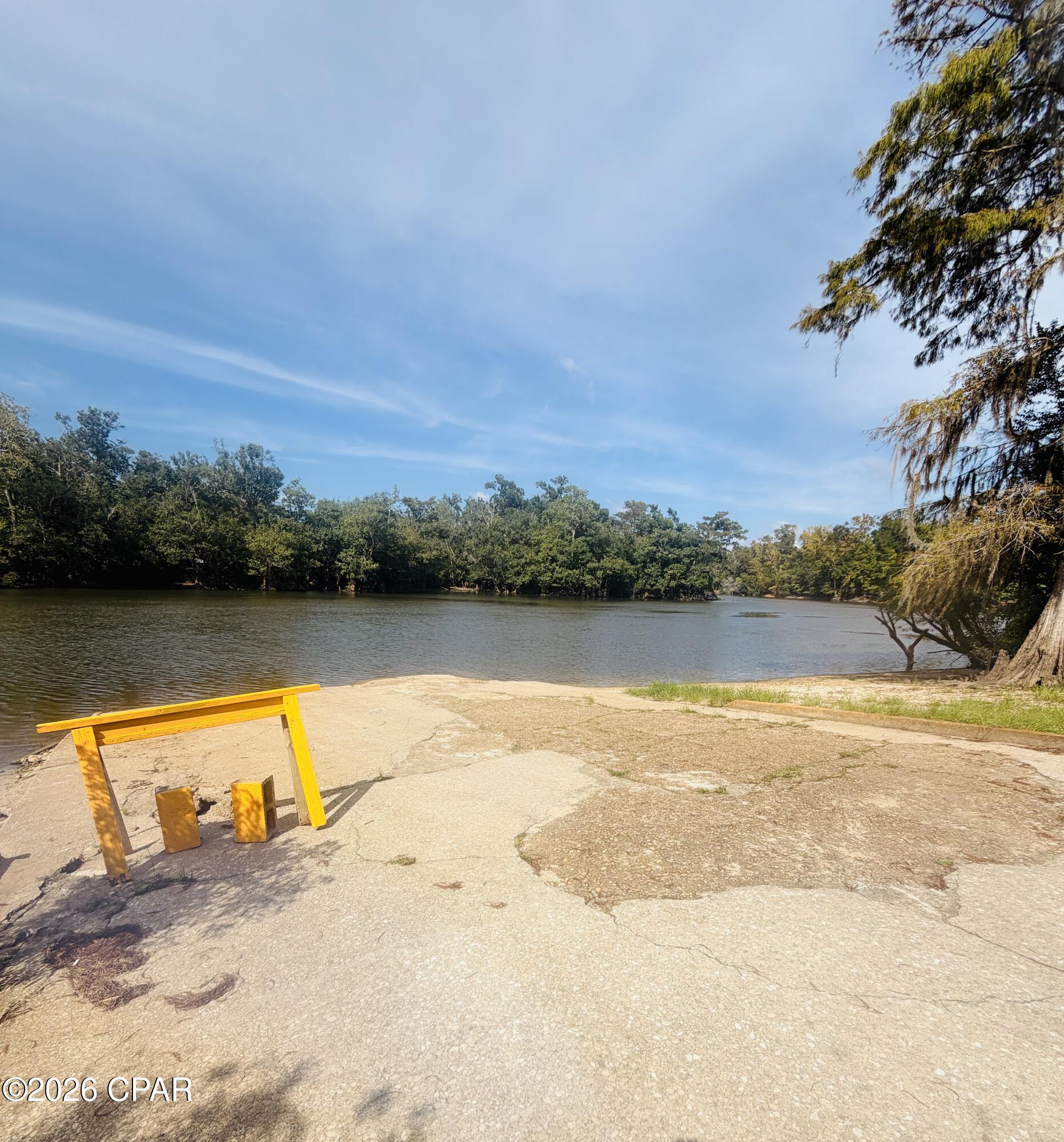 129 Ridgecrest Lane Wewahitchka FL 32465