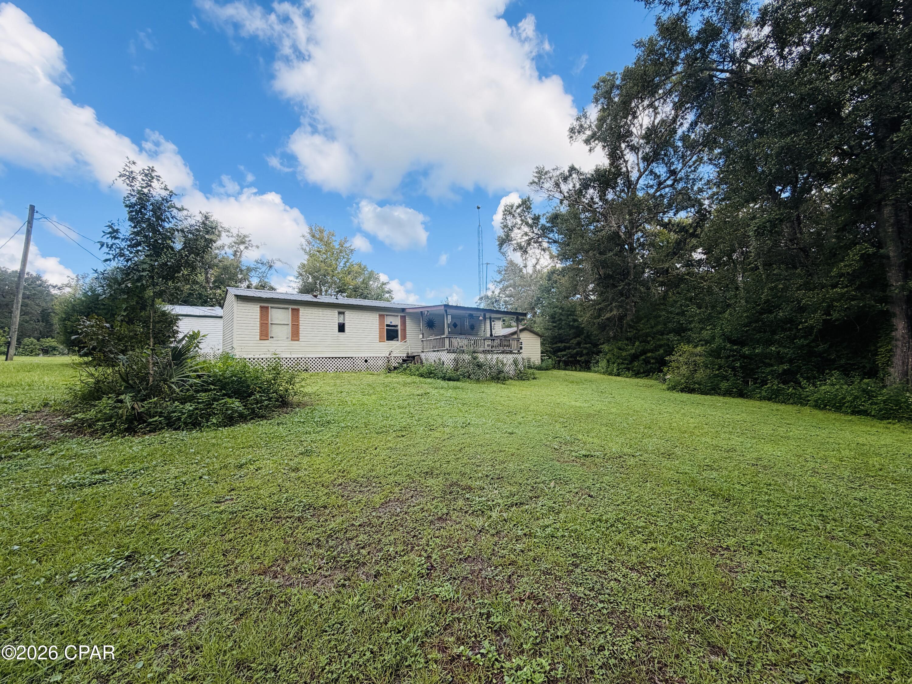129 Ridgecrest Lane Wewahitchka FL 32465