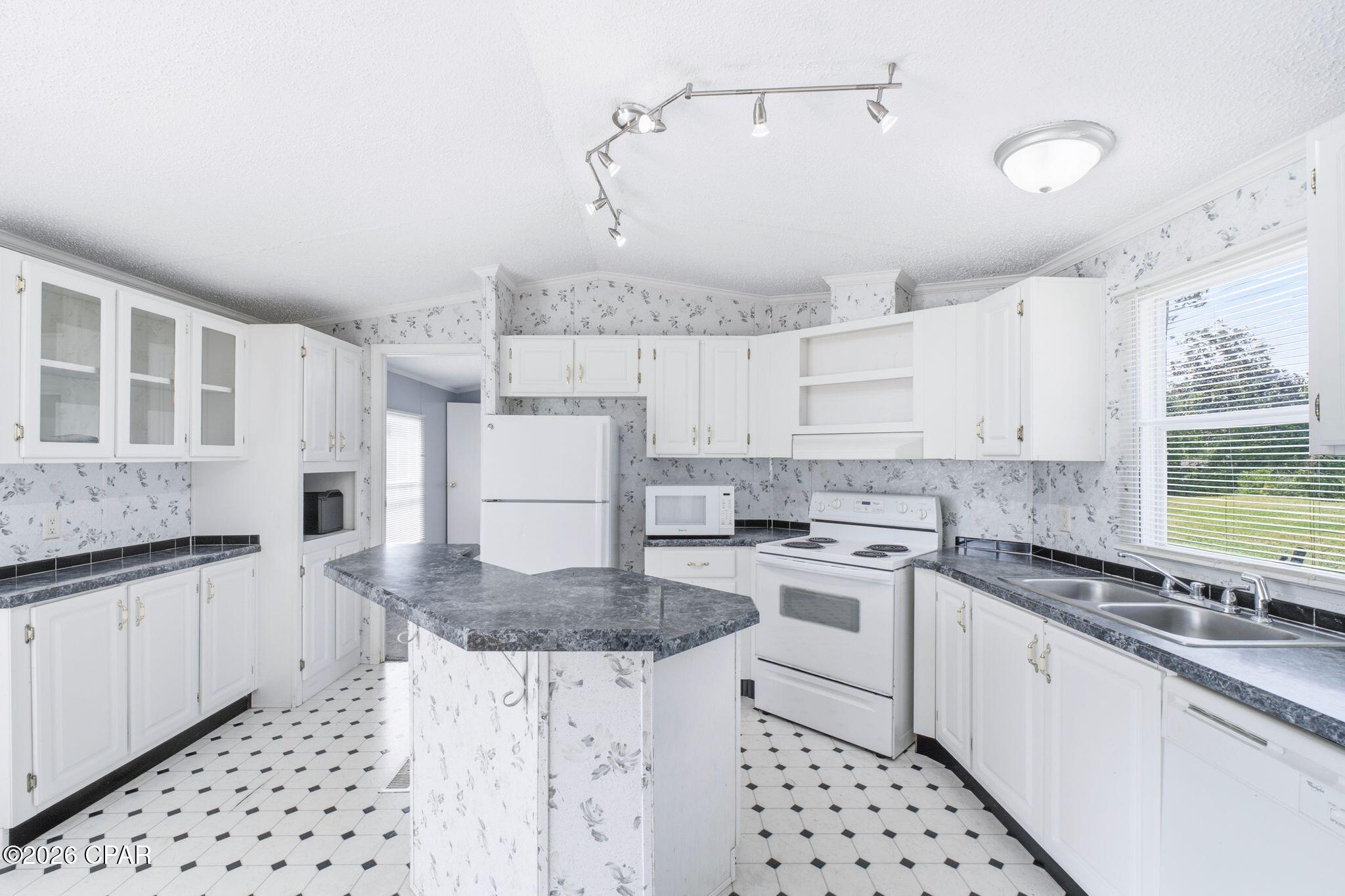 9307 Gobbler Circle Southport FL 32409