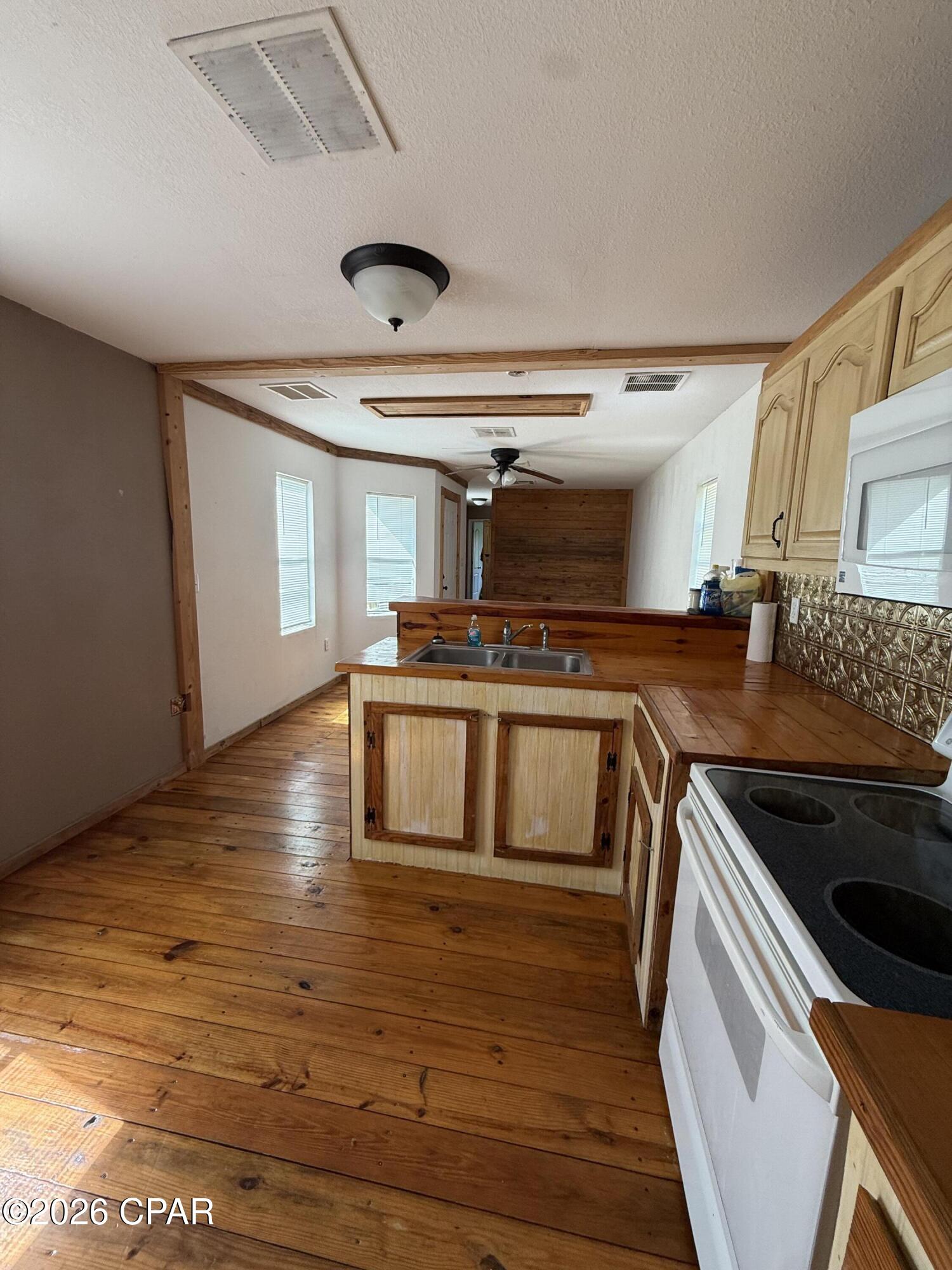 2340 Hwy 179a Westville FL 32464