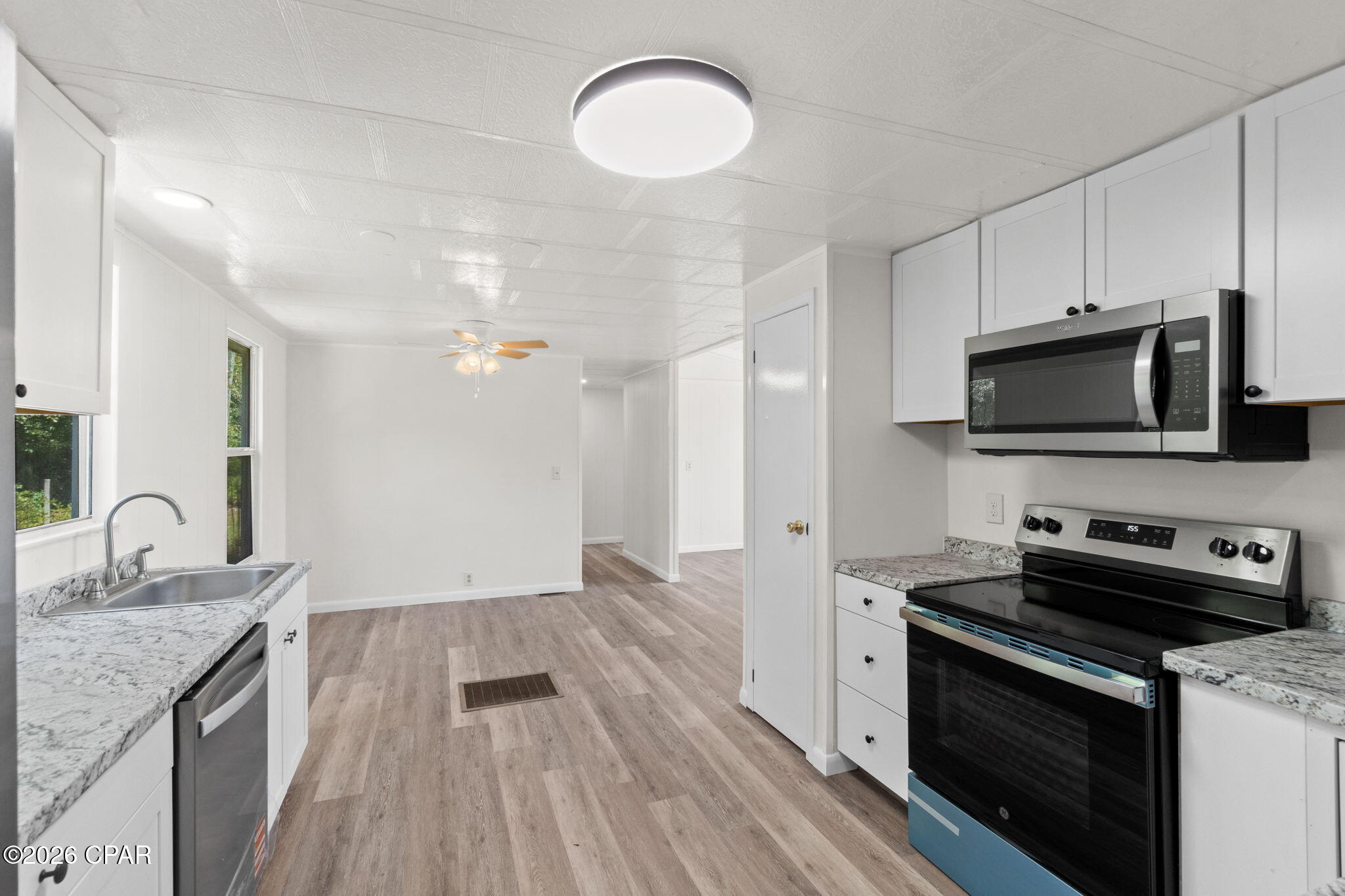 2753 Deming Lane Marianna FL 32446