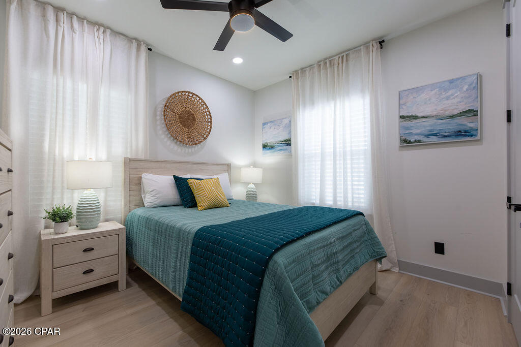 5237 Thomas Drive Panama City FL 32408