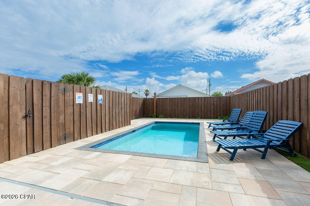 5237 Thomas Drive Panama City FL 32408