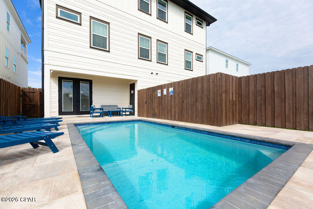 5237 Thomas Drive Panama City FL 32408