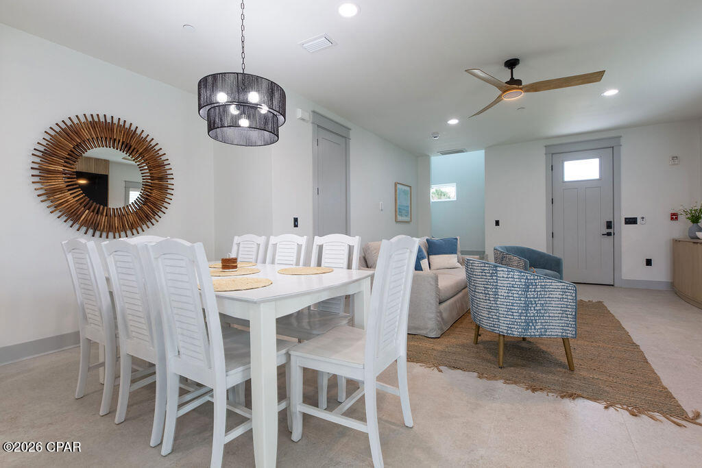 5237 Thomas Drive Panama City FL 32408
