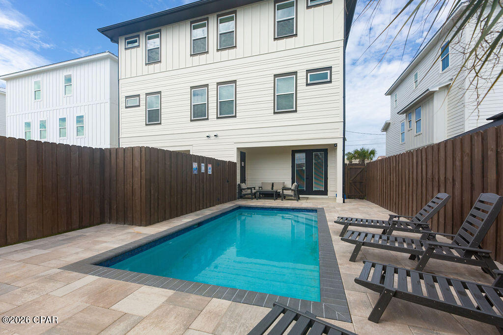 5237 Thomas Drive Panama City FL 32408