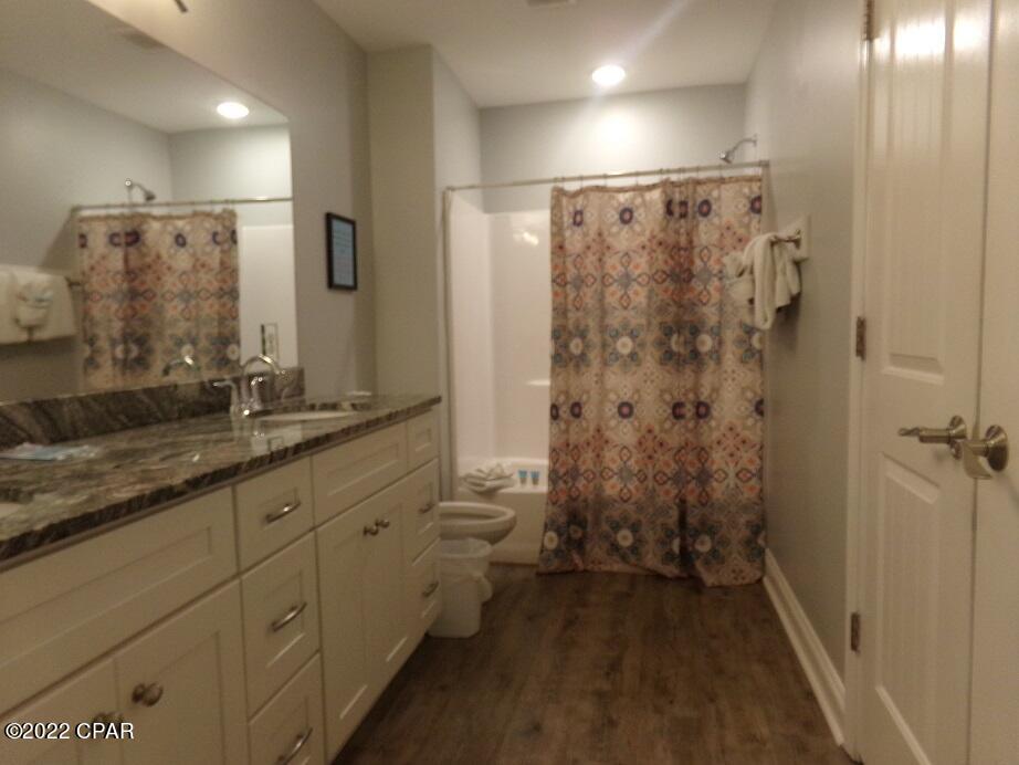 6006 Thomas Drive Panama City Beach FL 32408