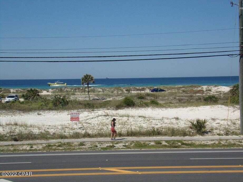 6006 Thomas Drive Panama City Beach FL 32408