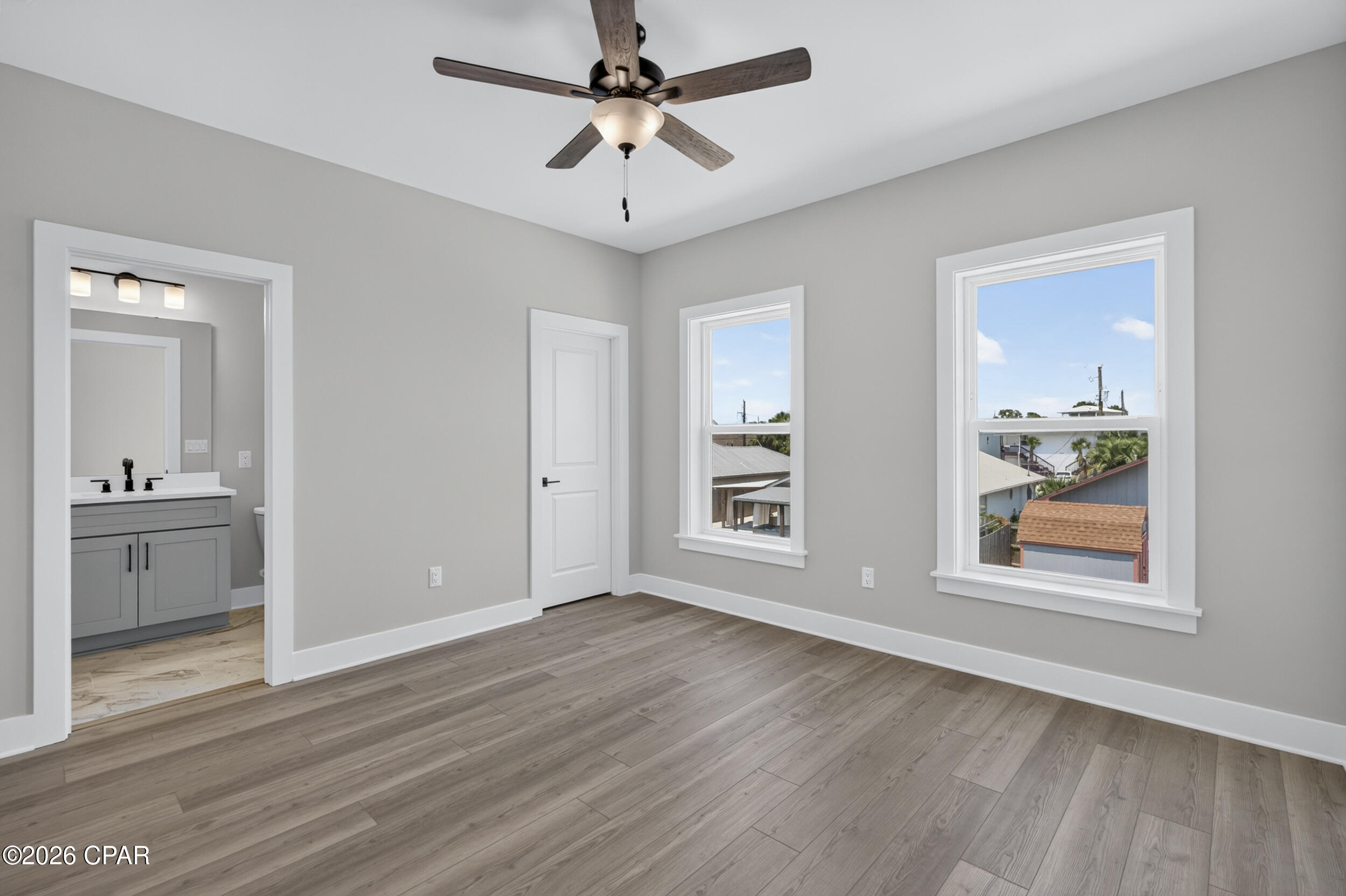 5231-5233 Thomas Drive Panama City Beach FL 32408