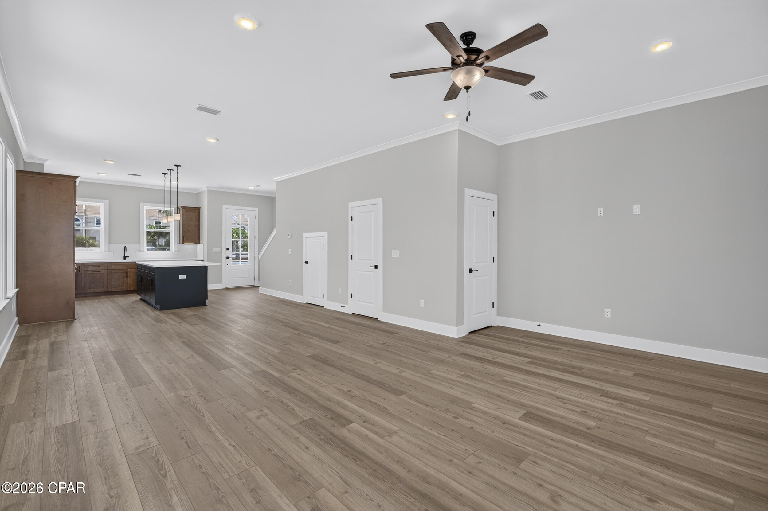 5231-5233 Thomas Drive Panama City Beach FL 32408