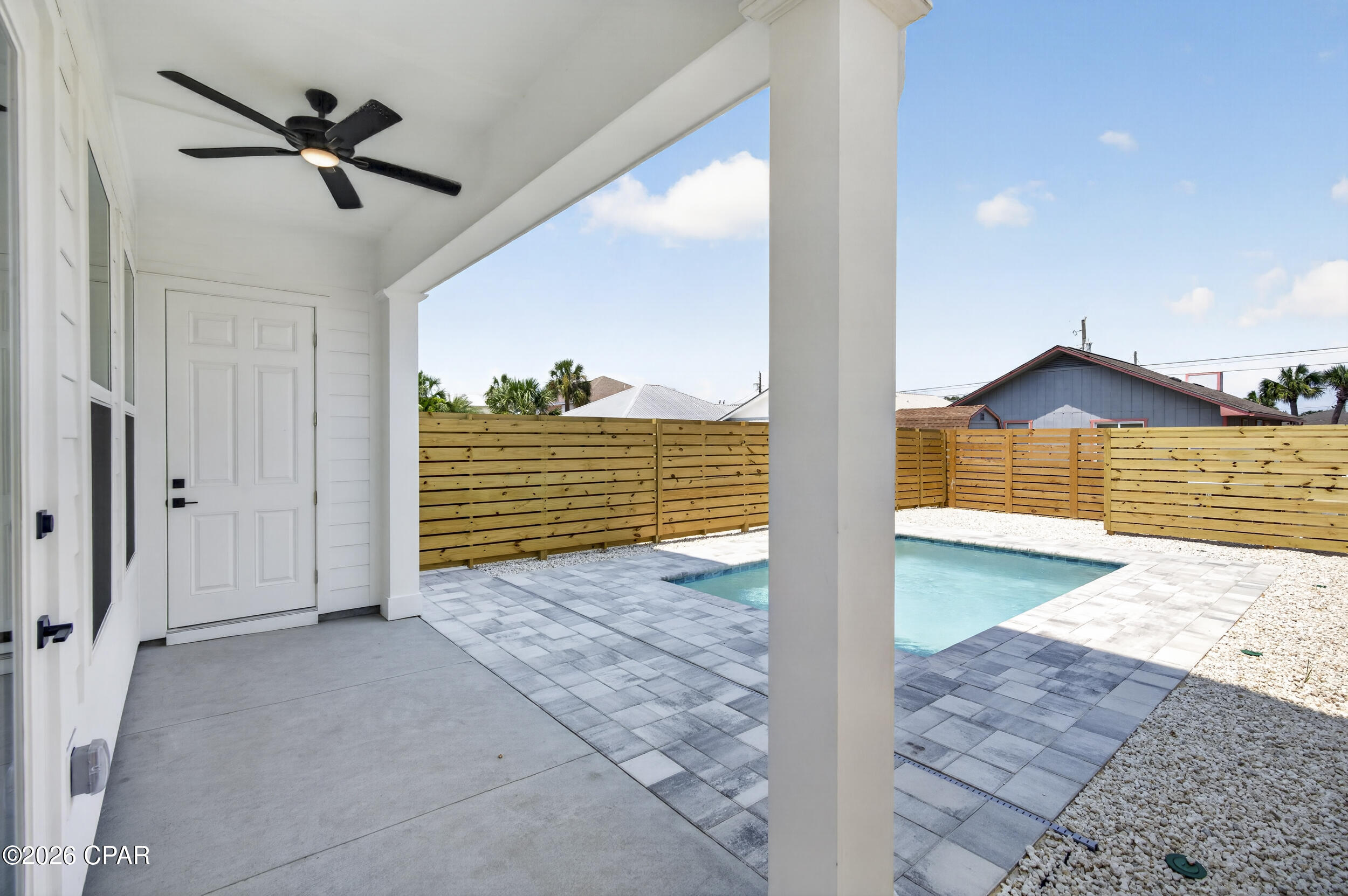 5231-5233 Thomas Drive Panama City Beach FL 32408