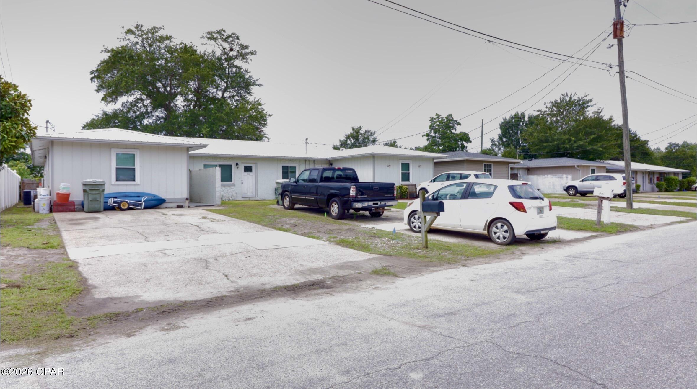 917 Bradford Circle Lynn Haven FL 32444