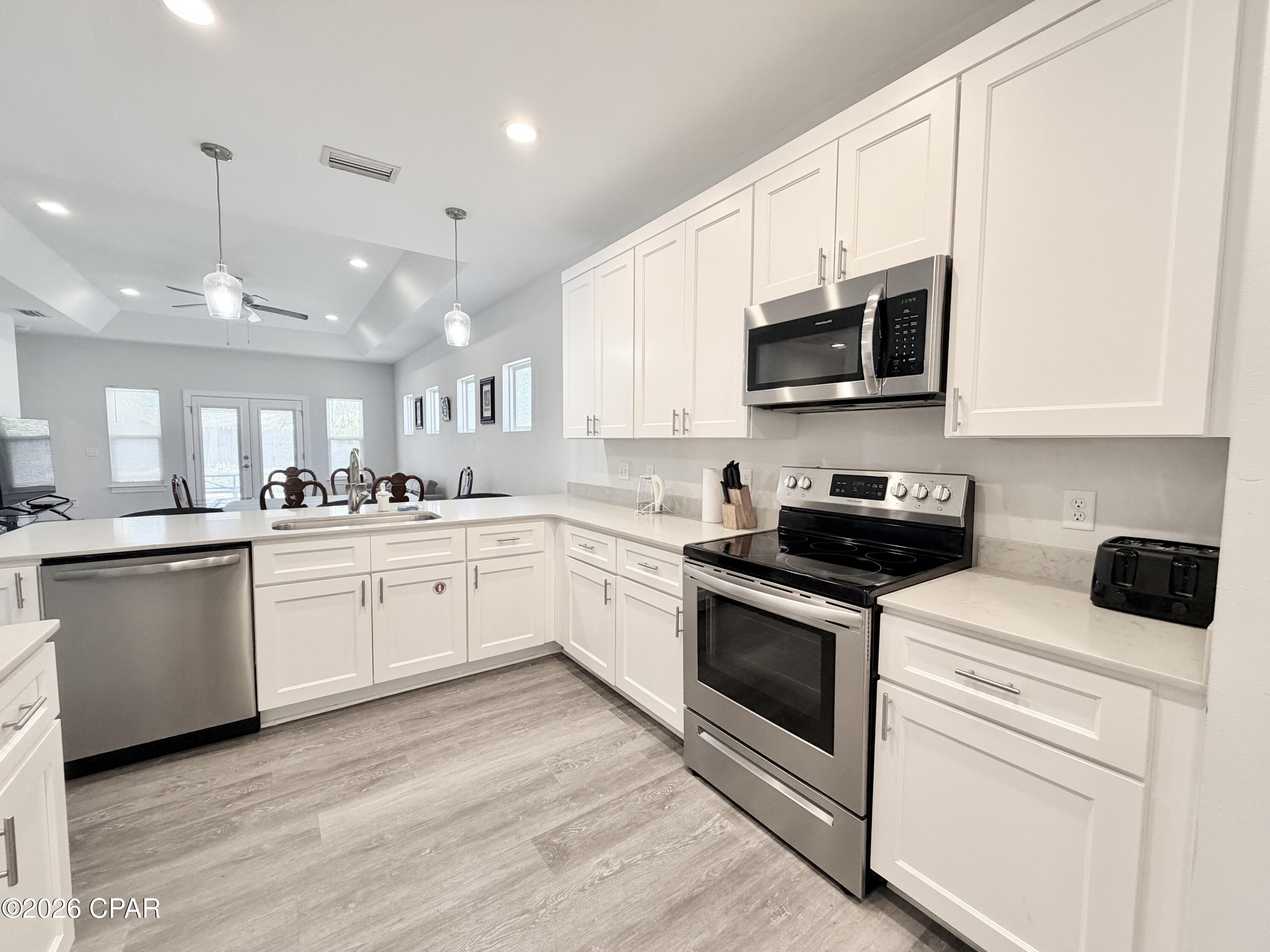 6003 Hilltop Avenue Panama City Beach FL 32408