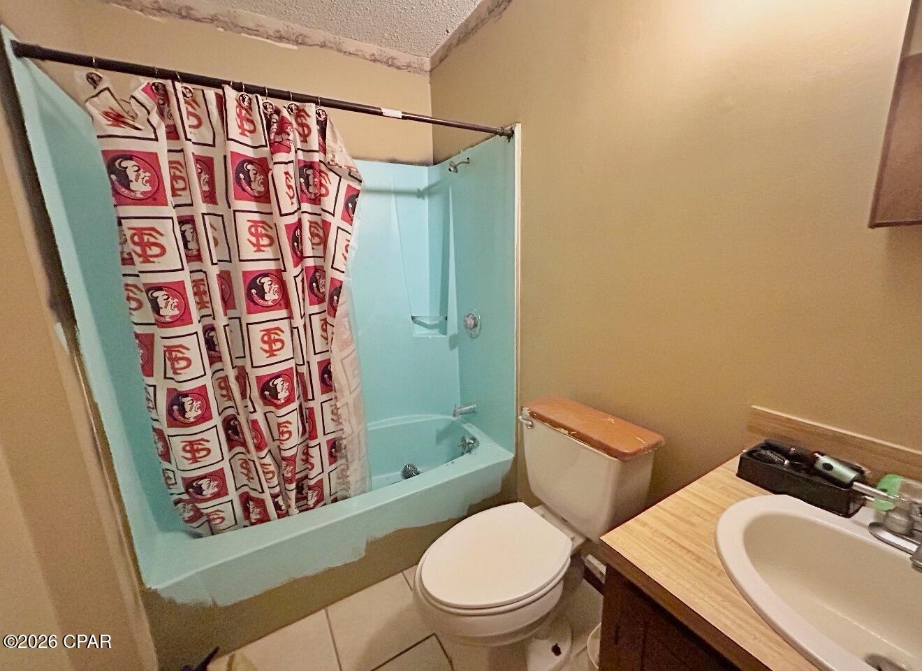 698 Bradley Lane Chipley FL 32428