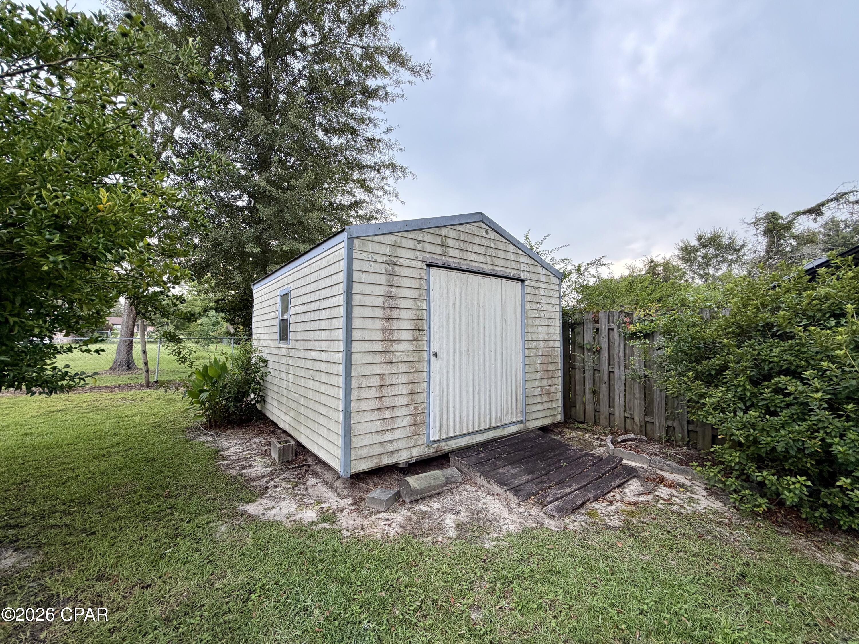 2856 Wildwood Circle Marianna FL 32448