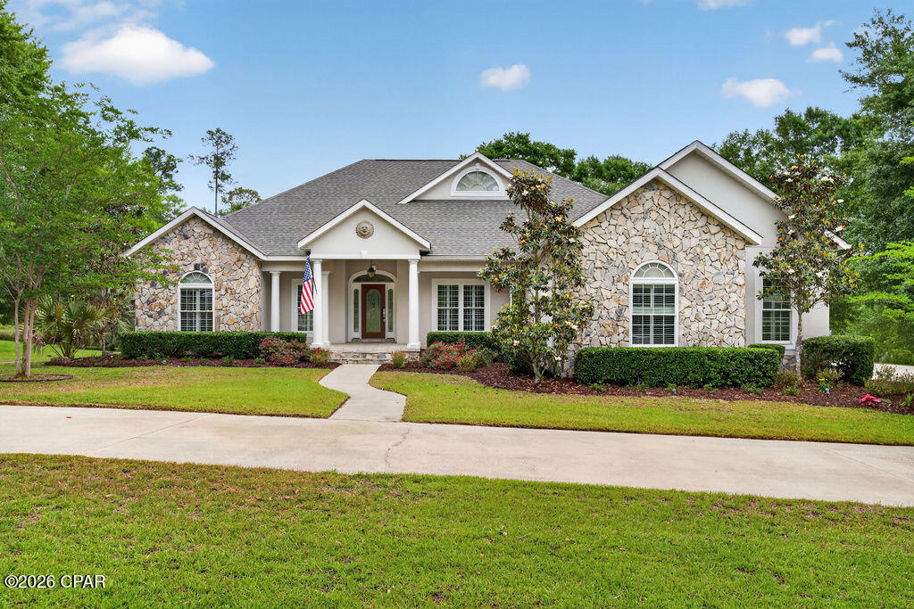 1138 Pine Bluff Drive Chipley FL 32428