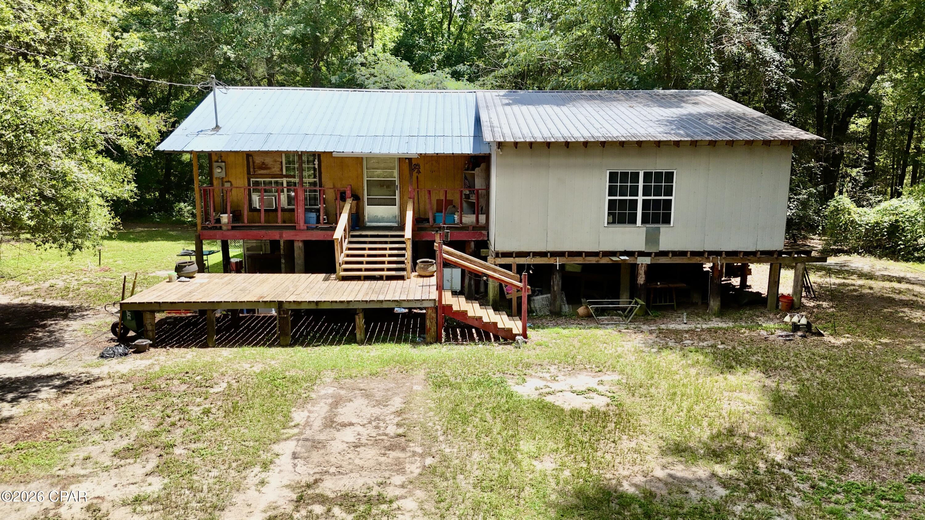 1612 W Main Street Ponce De Leon FL 32455