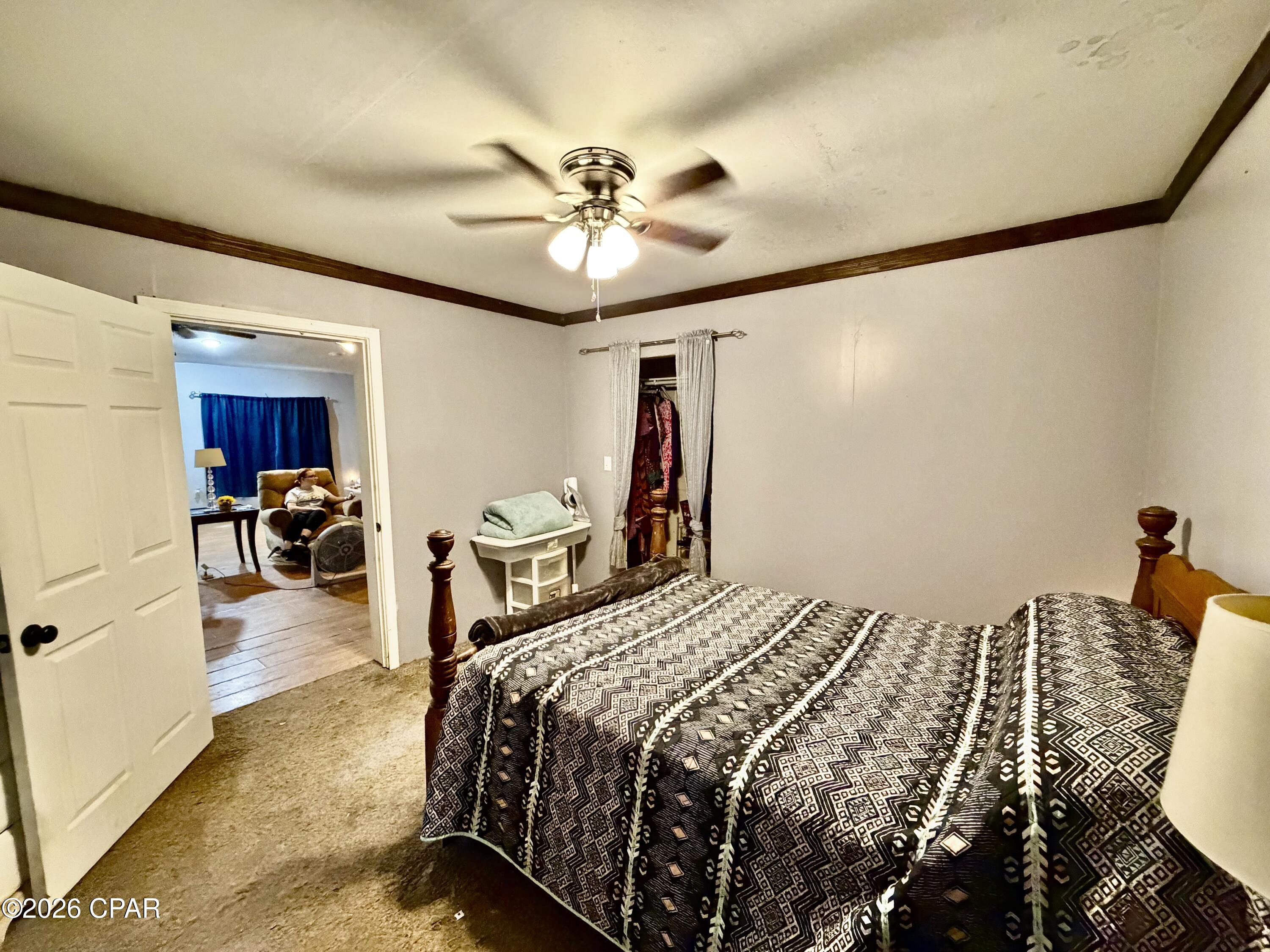1612 W Main Street Ponce De Leon FL 32455