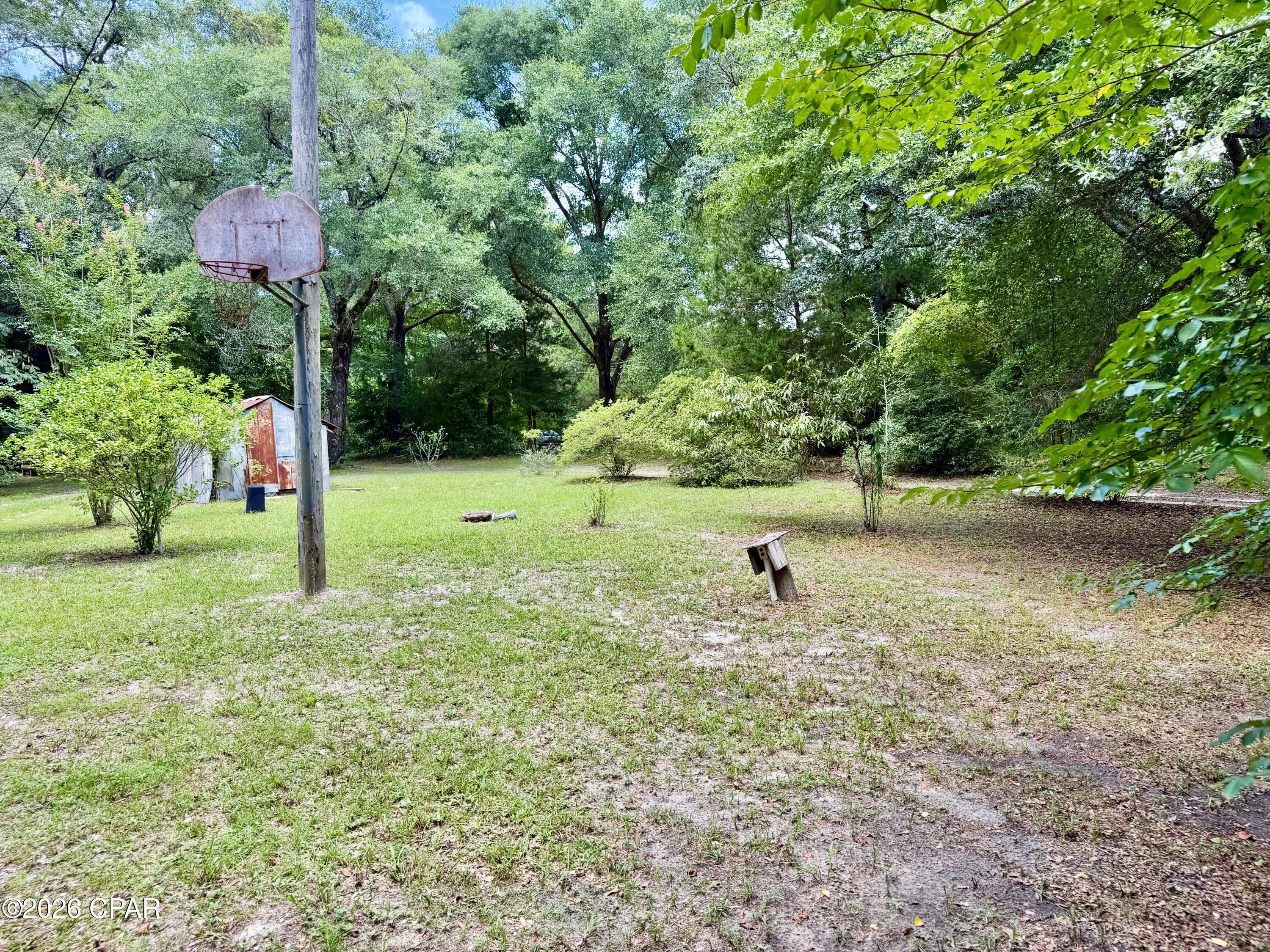 1612 W Main Street Ponce De Leon FL 32455