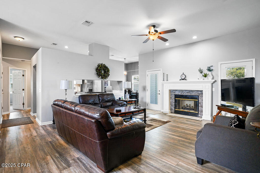 521 J H Crews Circle Panama City FL 32404