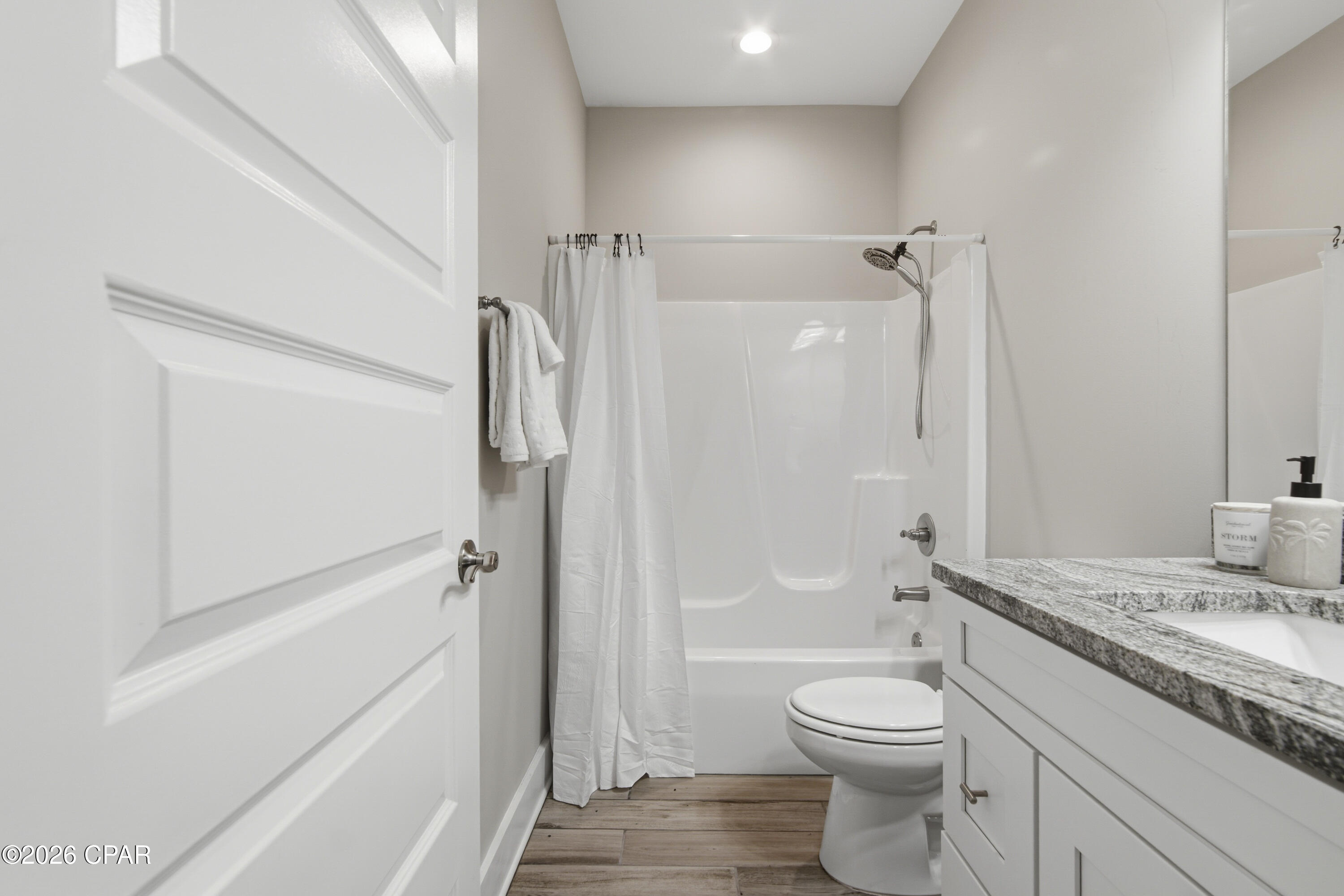 6222 Pinetree Avenue Panama City Beach FL 32408