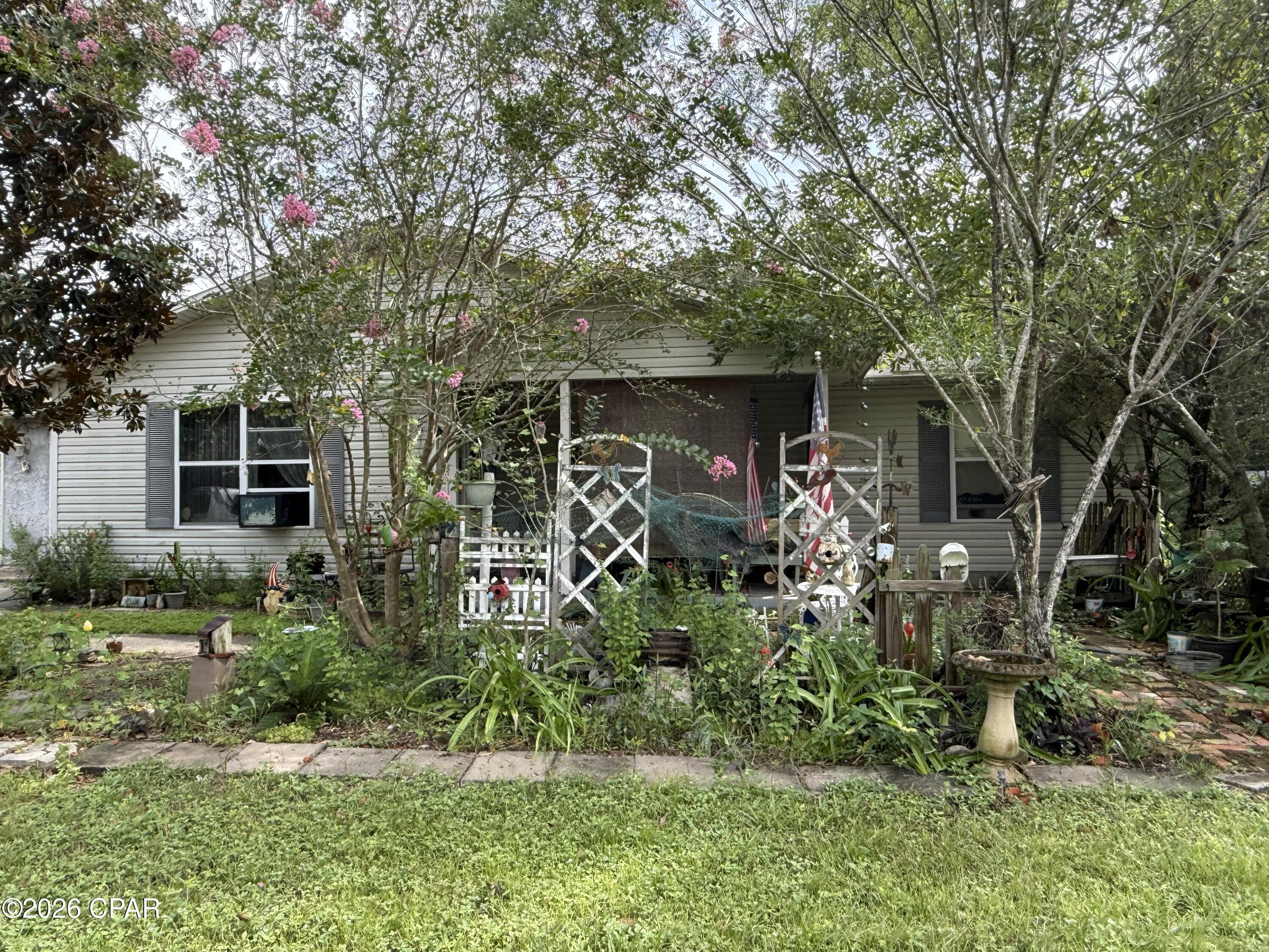 Defuniak Springs FL, 221 John White Road