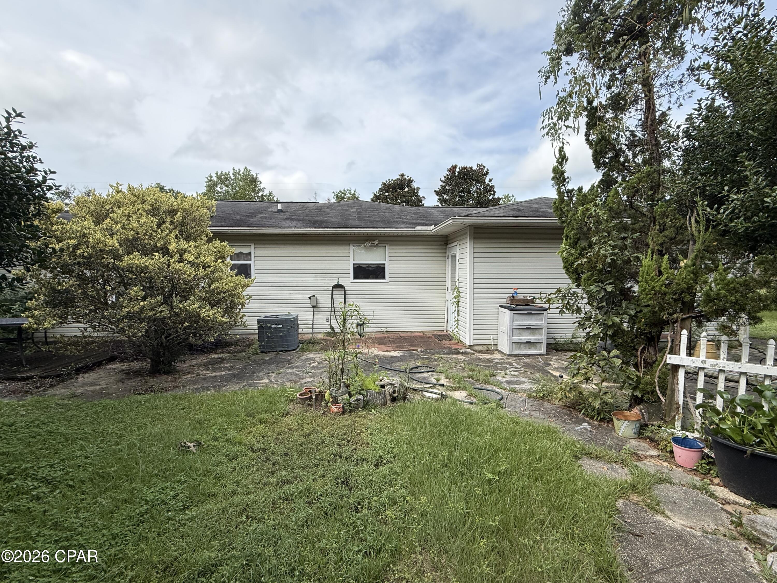 221 John White Road Defuniak Springs FL 32435