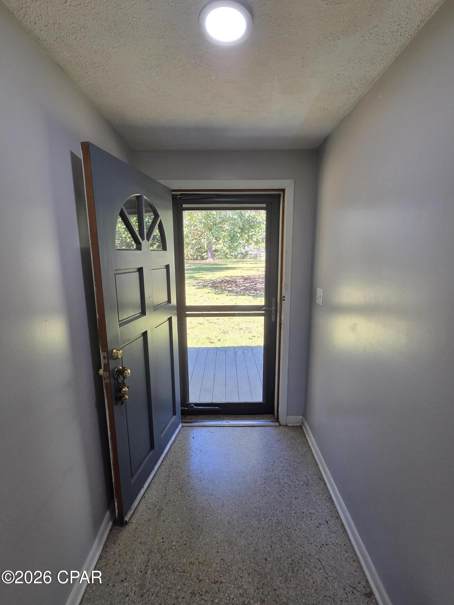 2491 River Road Caryville FL 32427