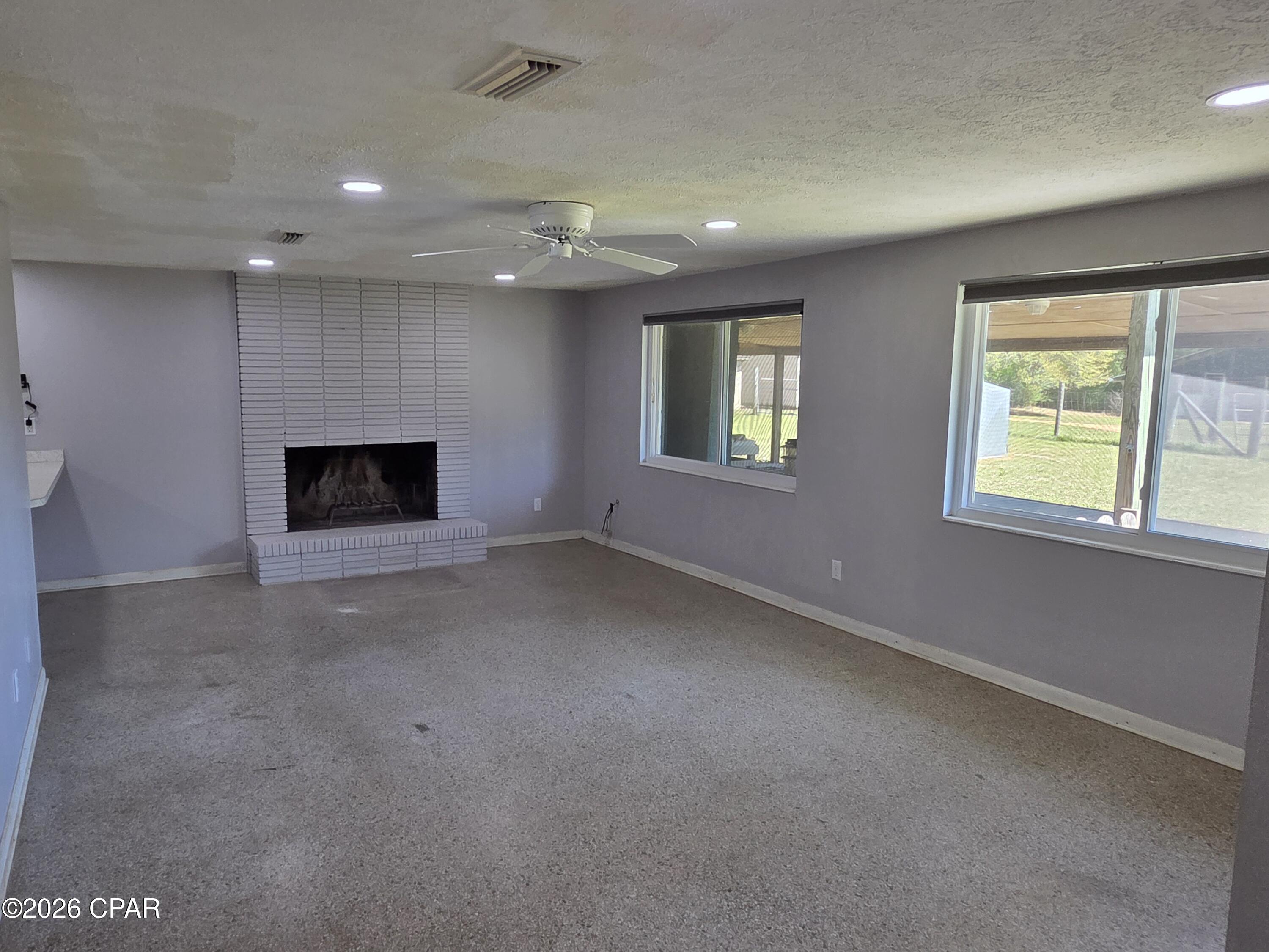2491 River Road Caryville FL 32427