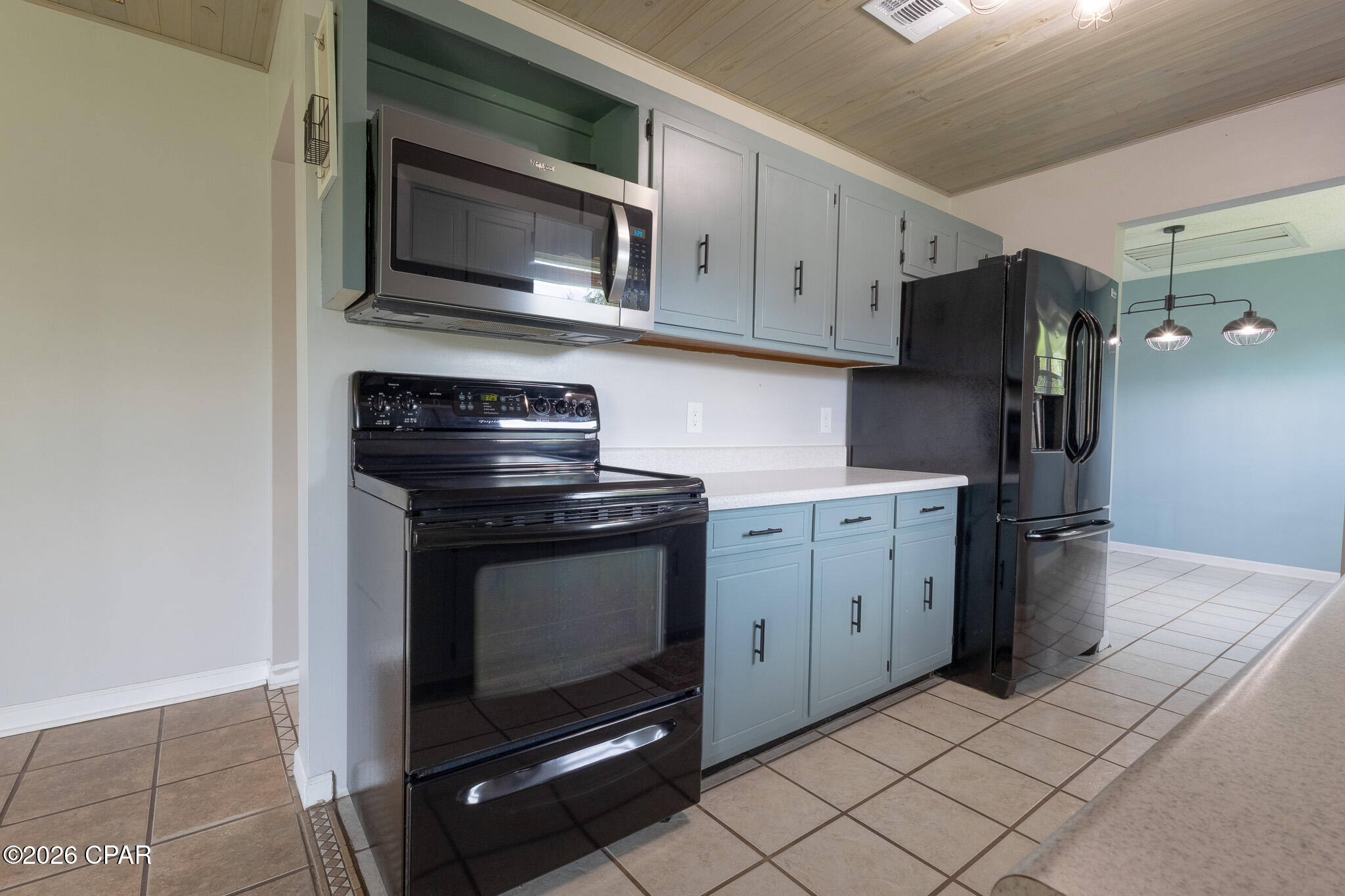 1302 W 12th Street Lynn Haven FL 32444