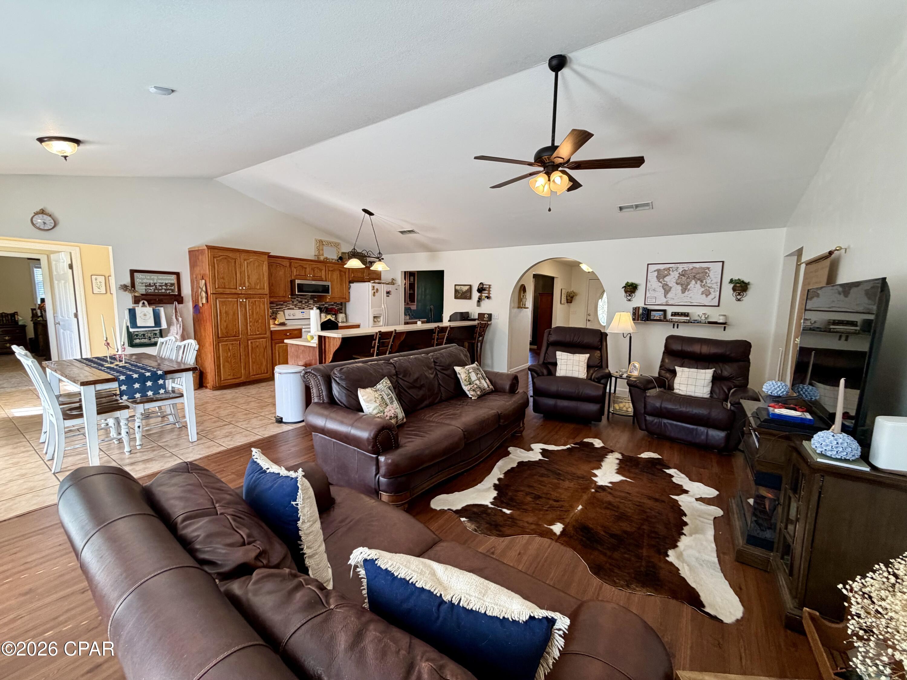 2646 Generals Court Marianna FL 32446