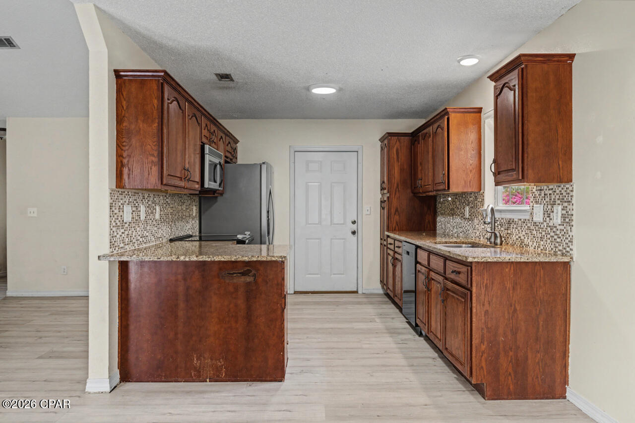 528 Hyde Park Drive Crestview FL 32539