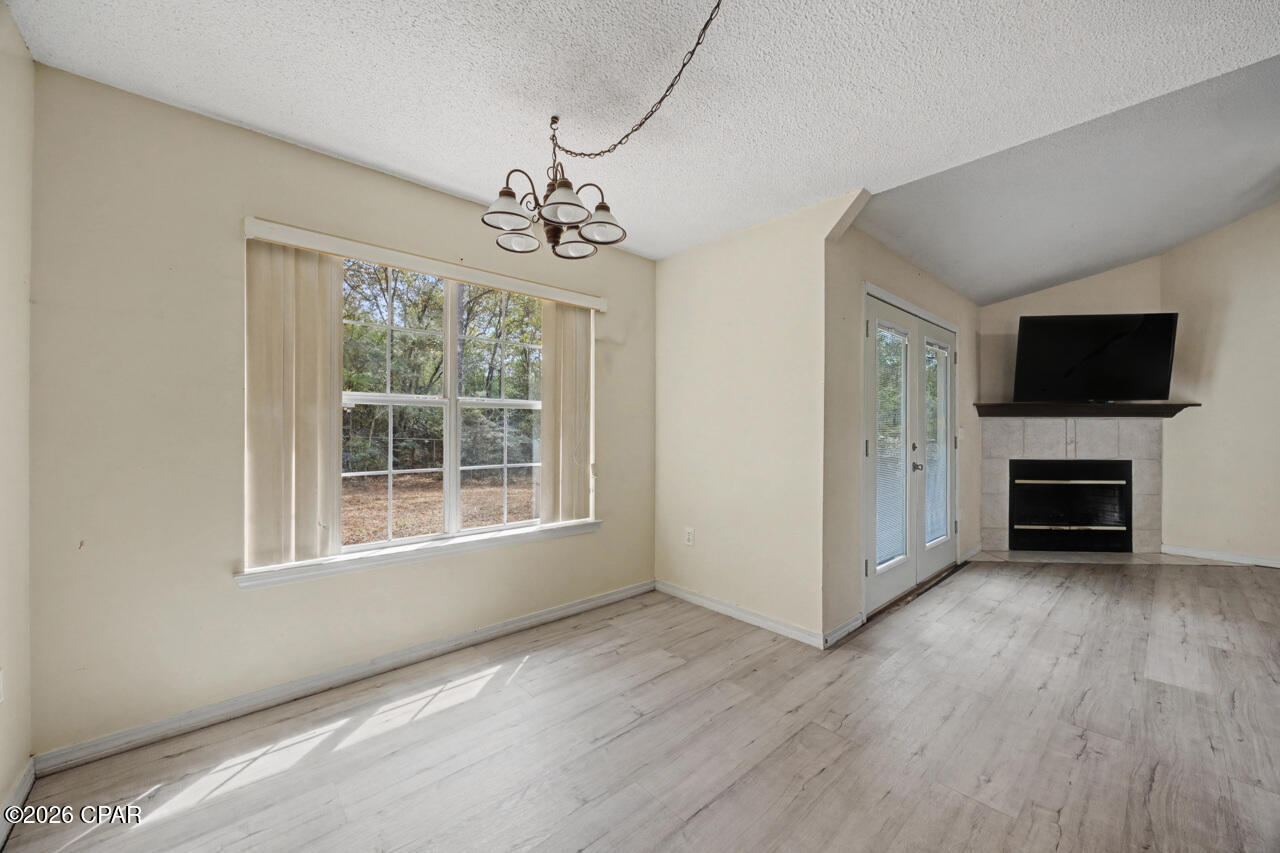 528 Hyde Park Drive Crestview FL 32539