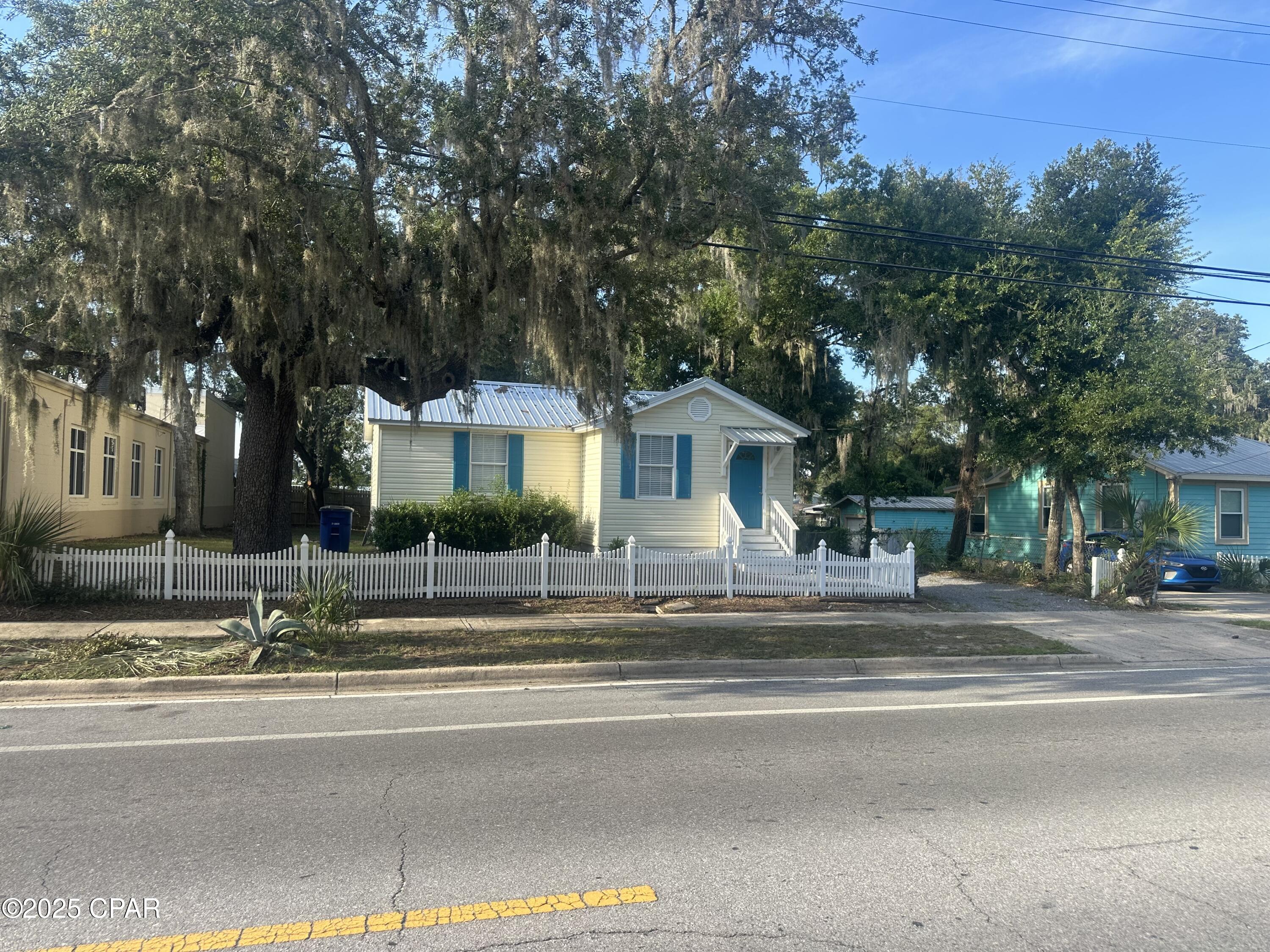 2812 W 11th Street Panama City FL 32401