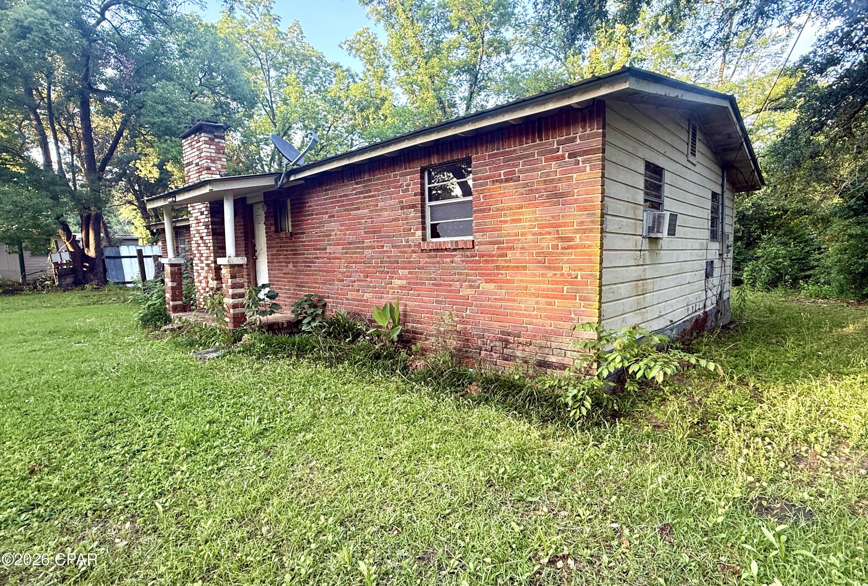 2887 Pinecrest Street Vernon FL 32462