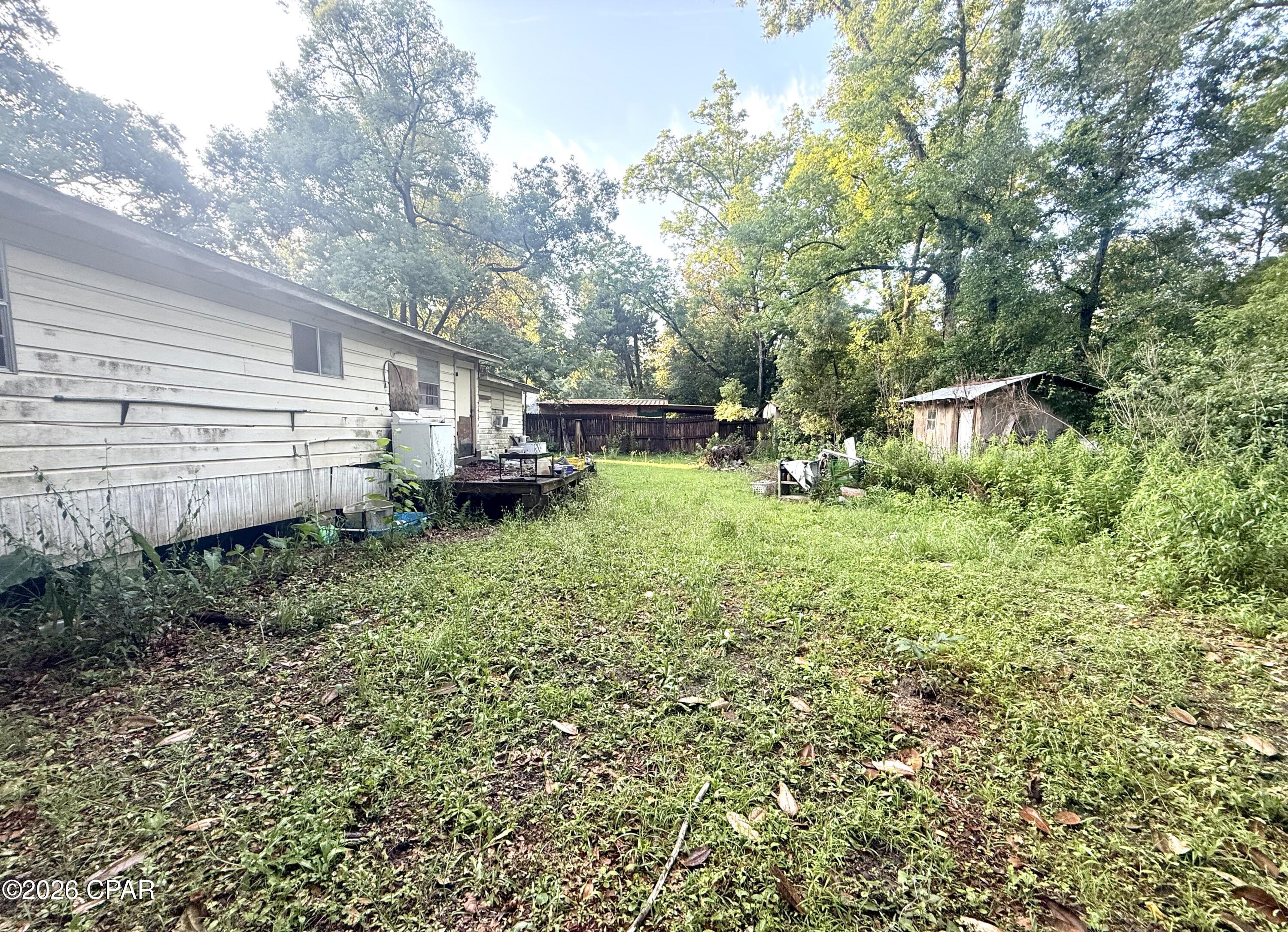 2887 Pinecrest Street Vernon FL 32462